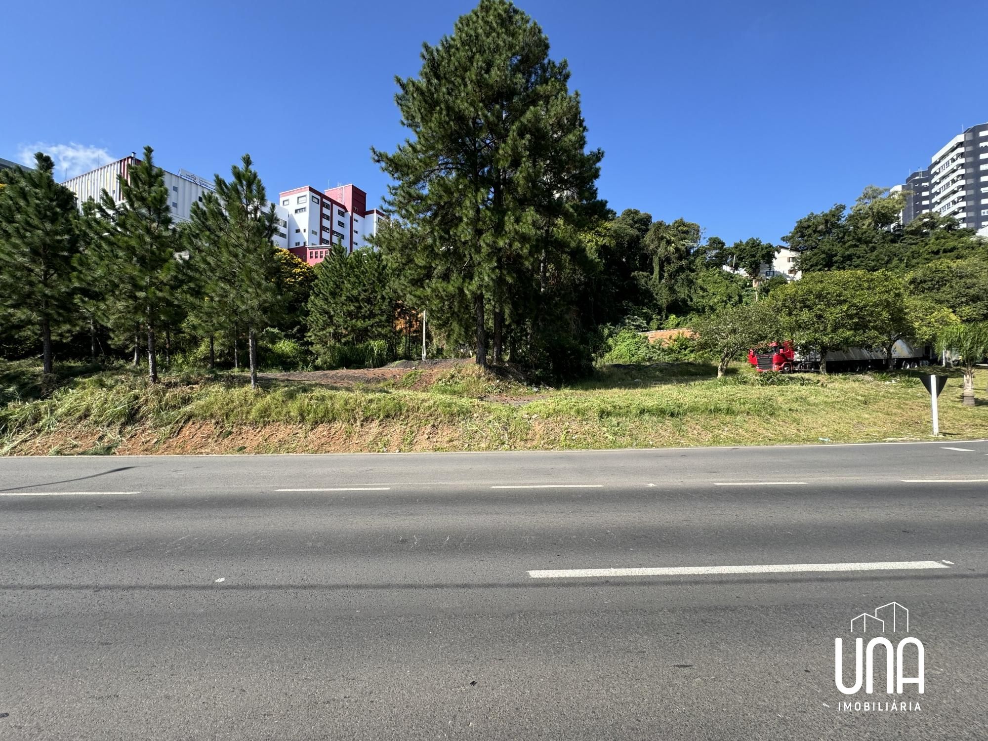 Terreno, 1766 m² - Foto 1