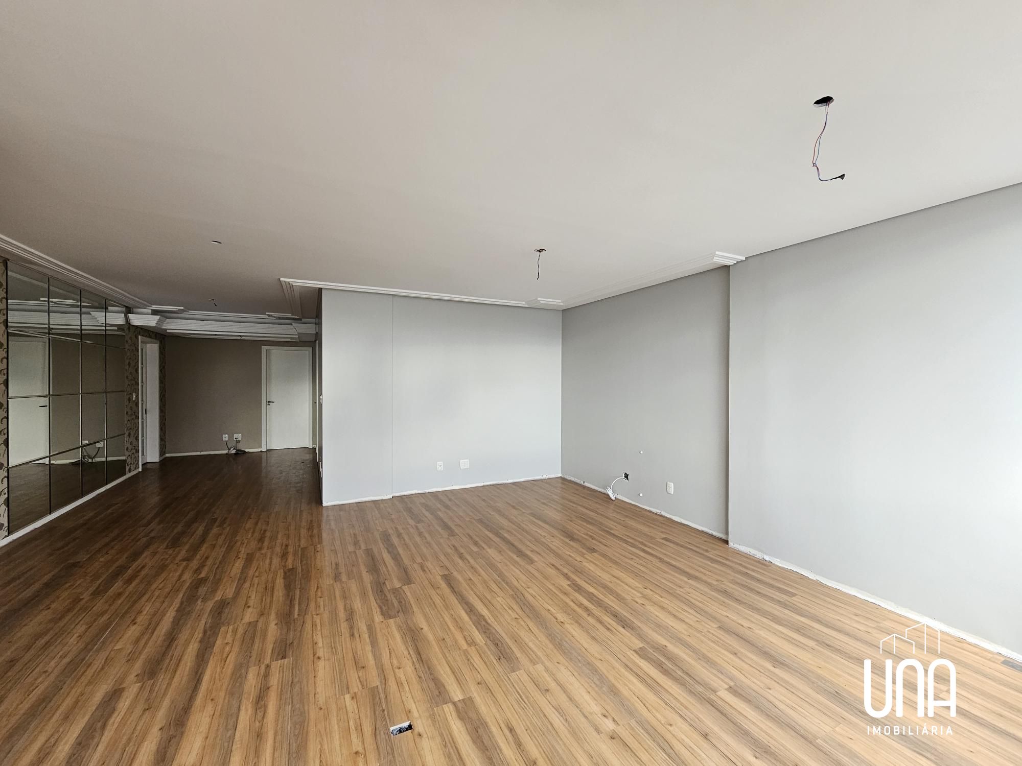 Apartamento, 3 quartos, 167 m² - Foto 1