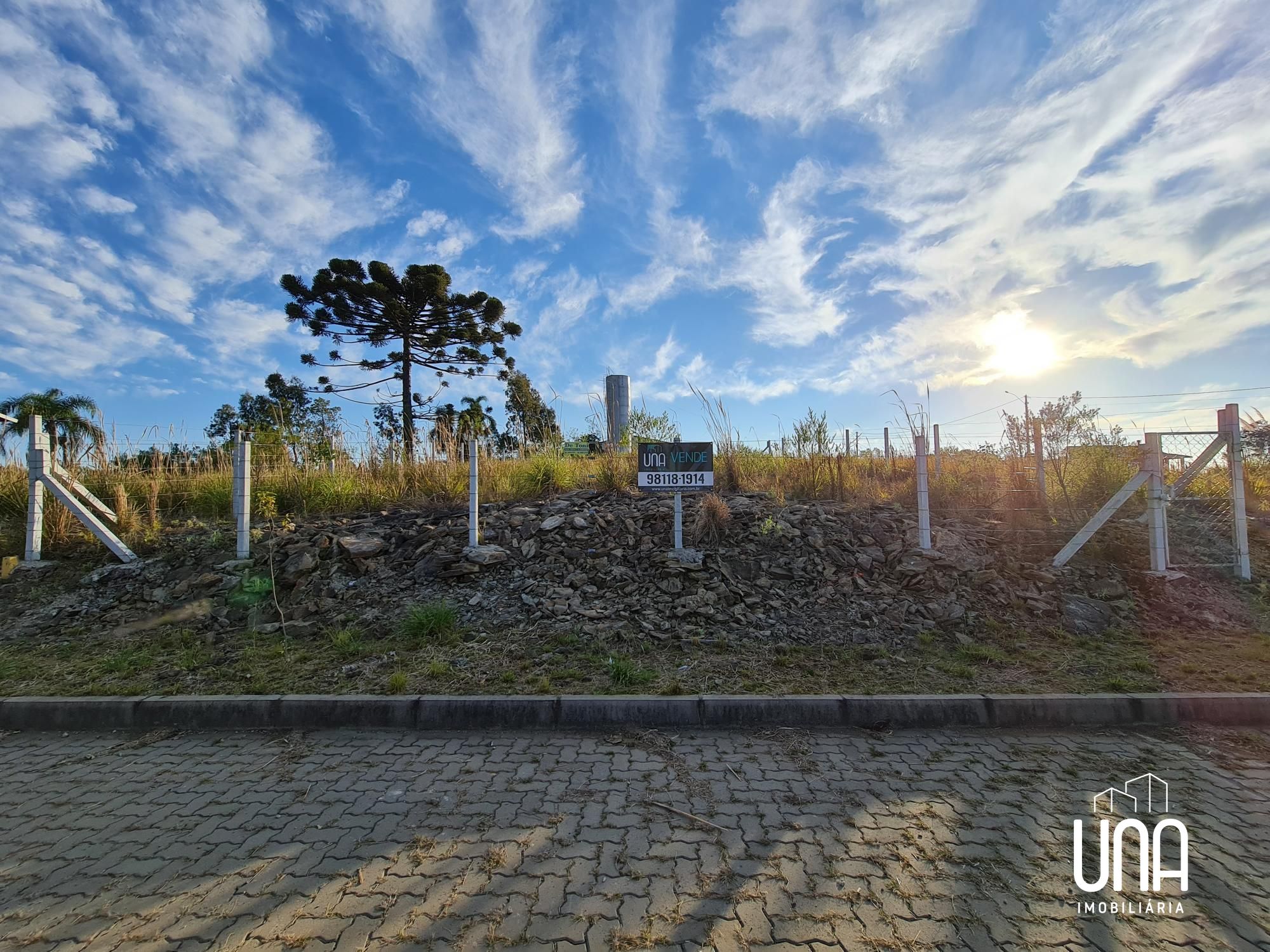 Terreno, 377 m² - Foto 1