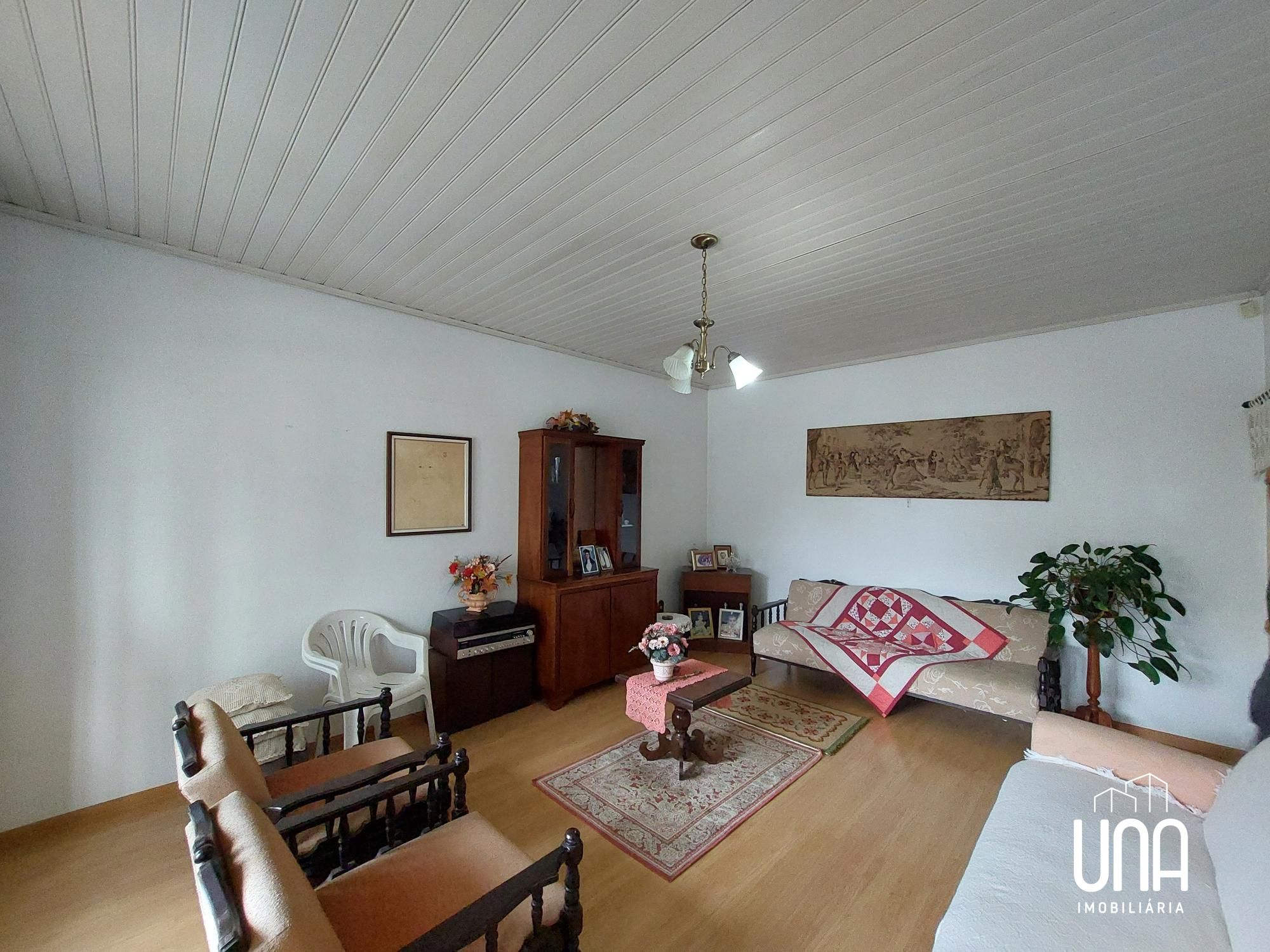 Casa, 3 quartos, 257 m² - Foto 3