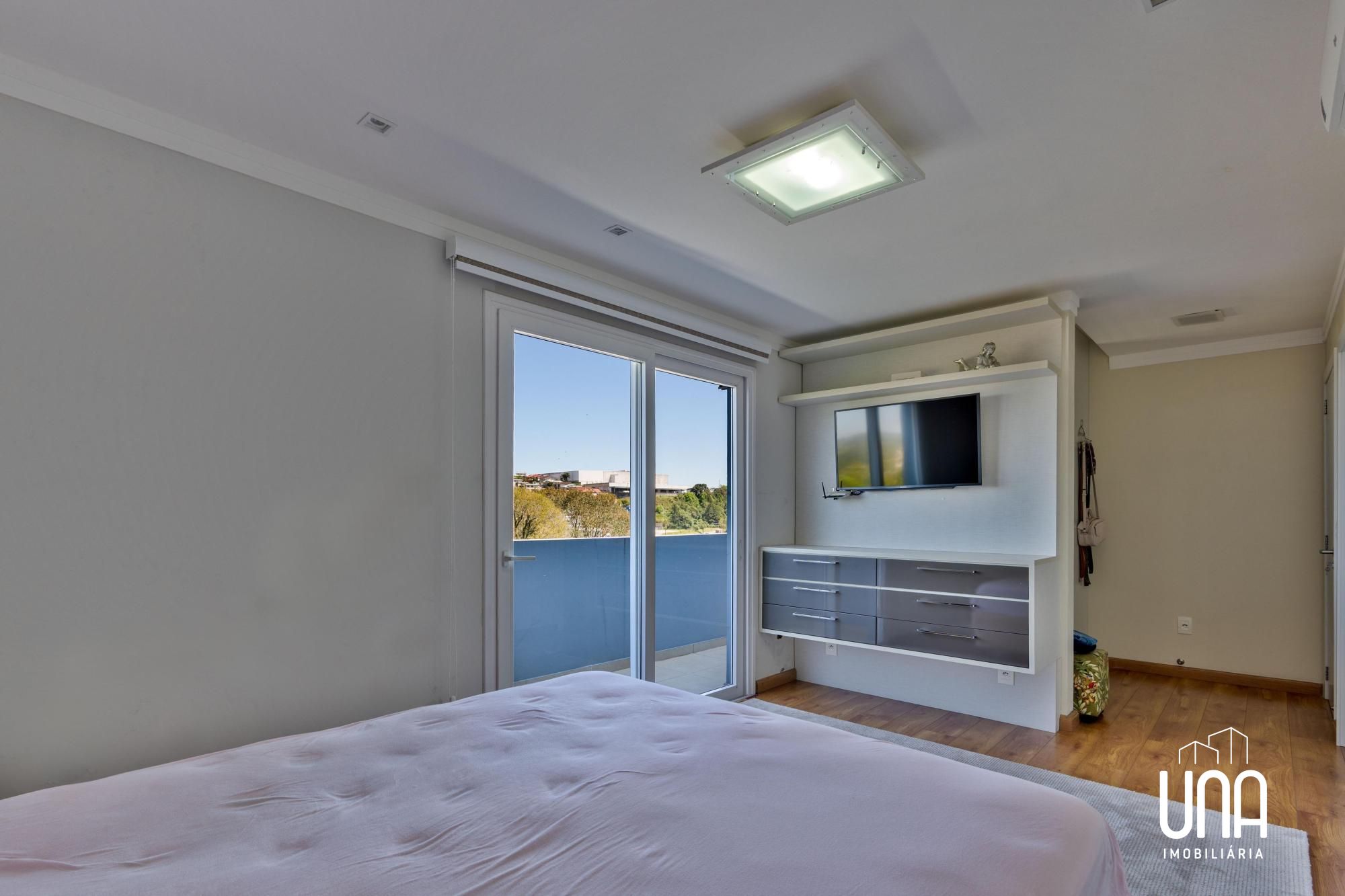 Casa, 4 quartos, 266 m² - Foto 9