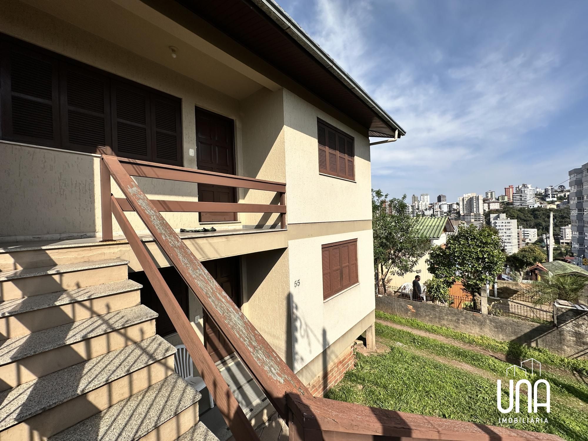 Casa, 6 quartos, 232 m² - Foto 3