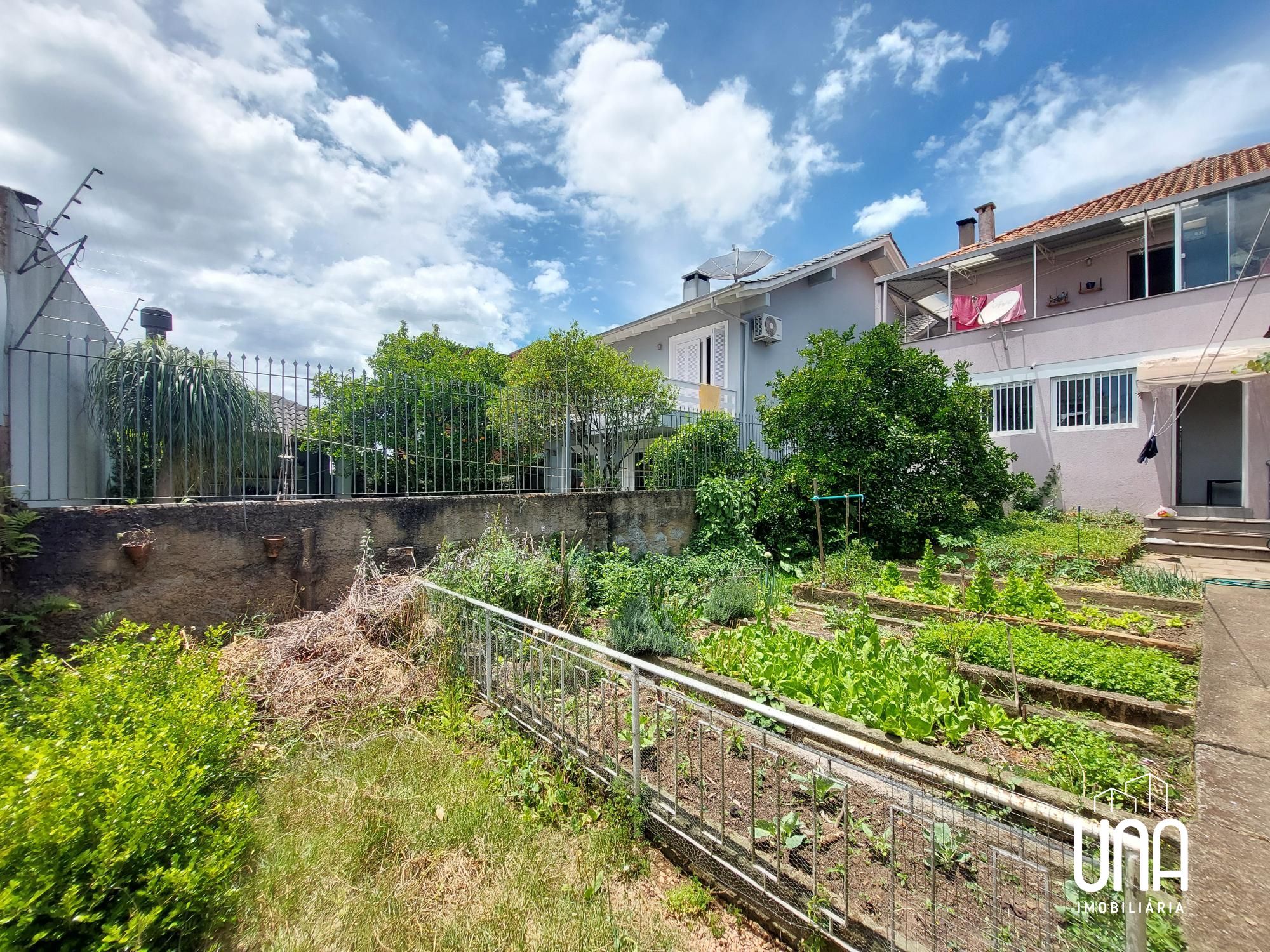 Casa, 6 quartos, 184 m² - Foto 4