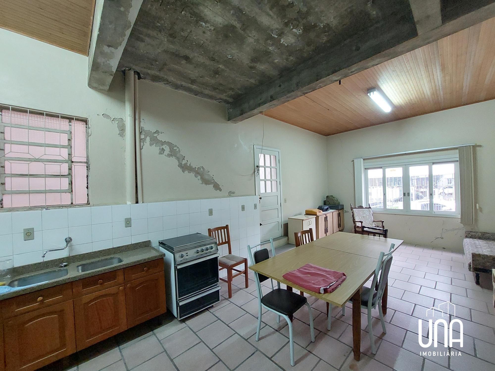 Casa, 3 quartos, 257 m² - Foto 6