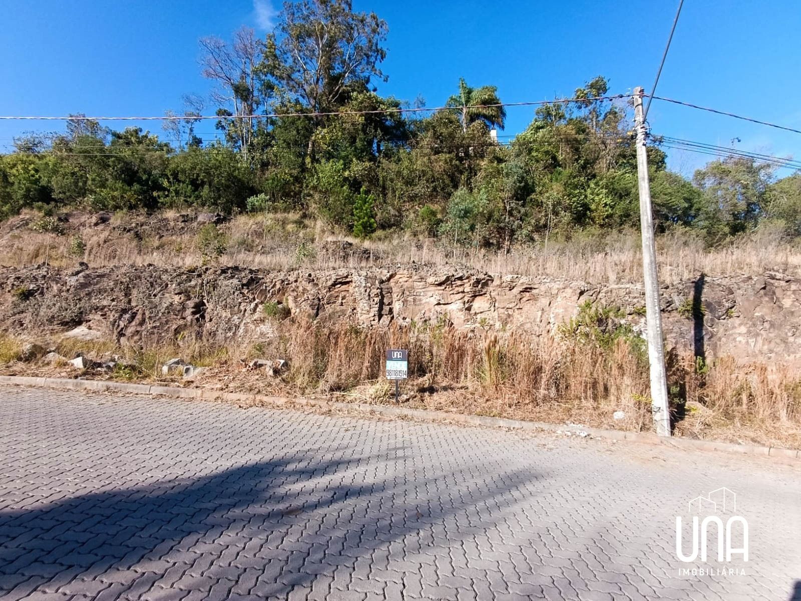 Terreno, 303 m² - Foto 1
