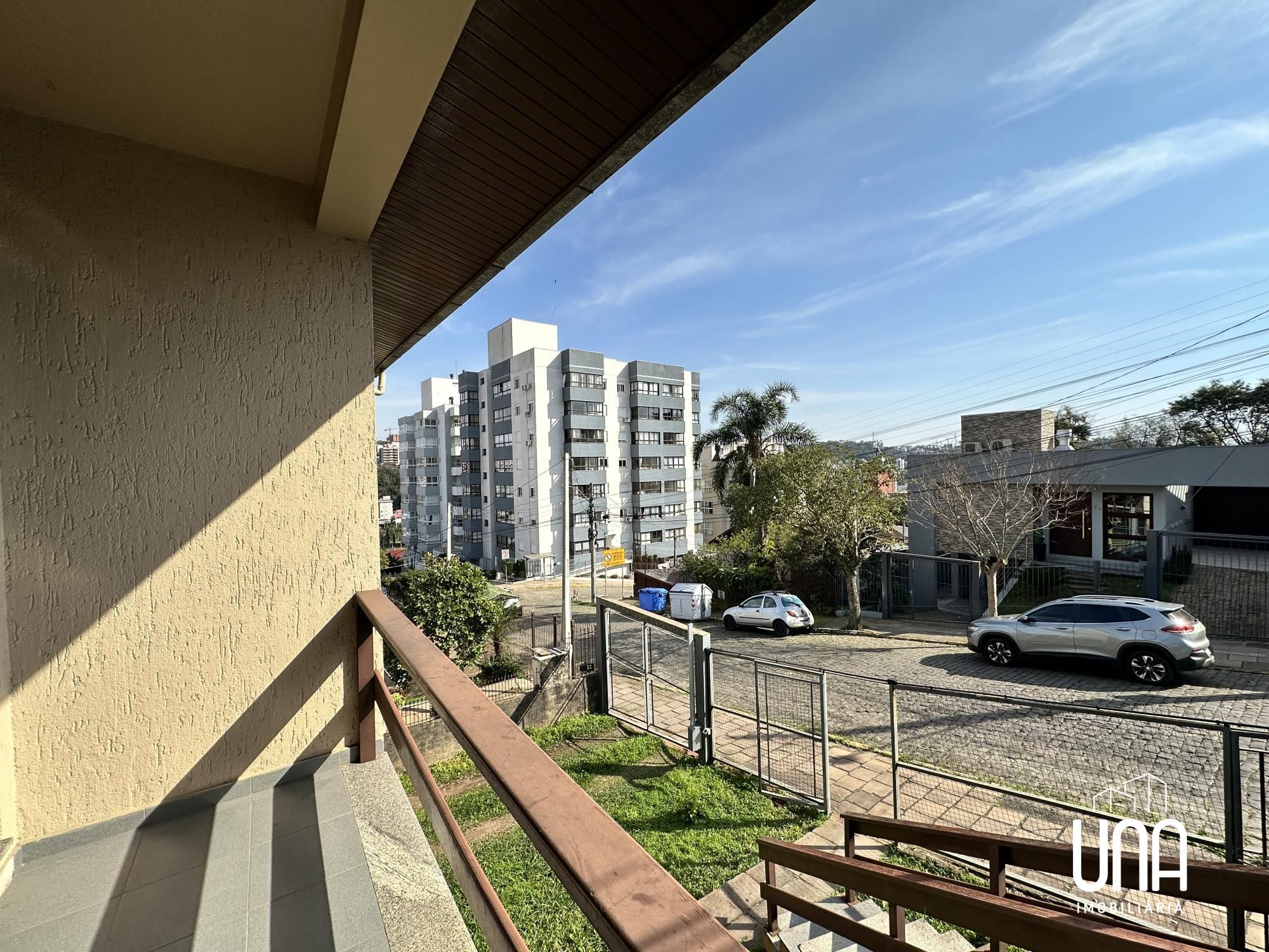 Casa, 6 quartos, 232 m² - Foto 4