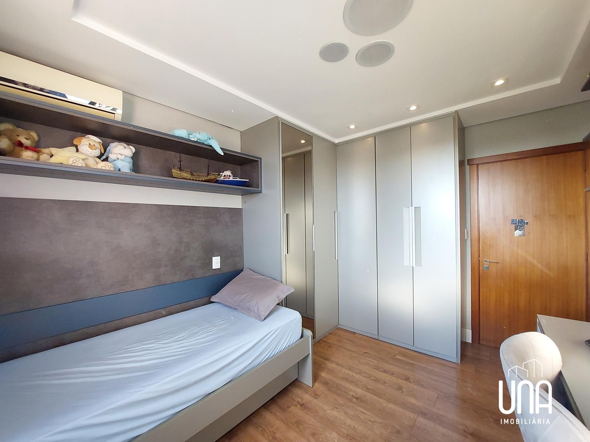 Casa, 5 quartos, 260 m² - Foto 22