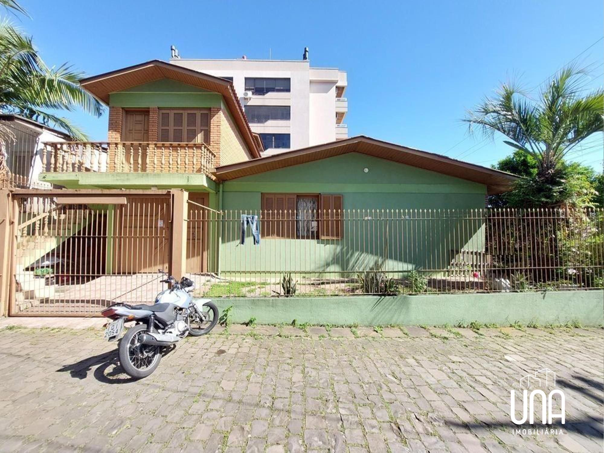 Casa, 4 quartos, 312 m² - Foto 1