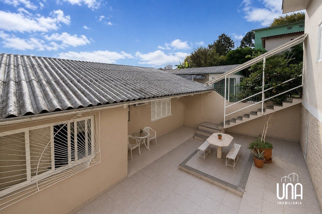 Casa, 3 quartos, 99 m² - Foto 1