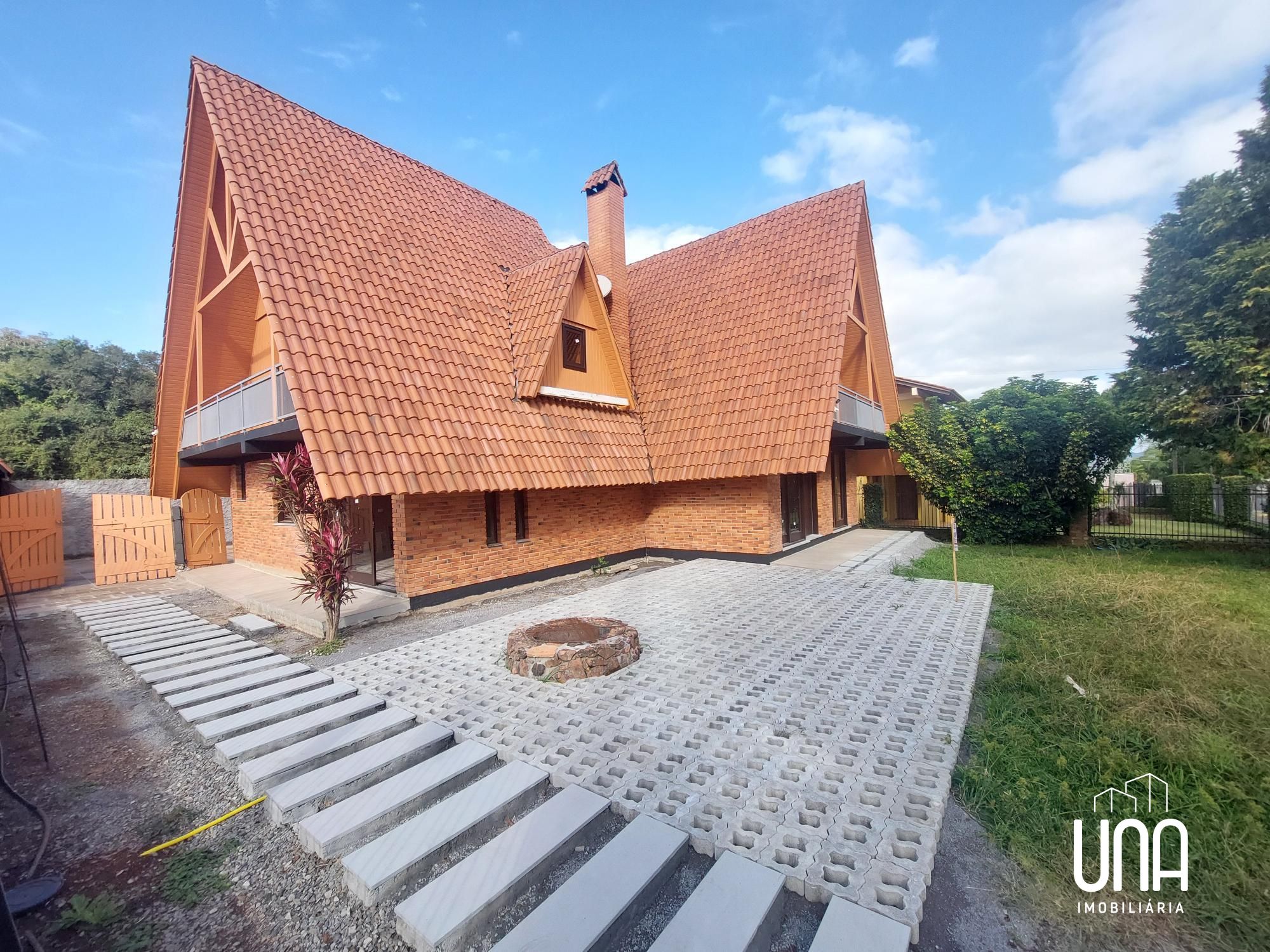 Casa, 4 quartos, 195 m² - Foto 3