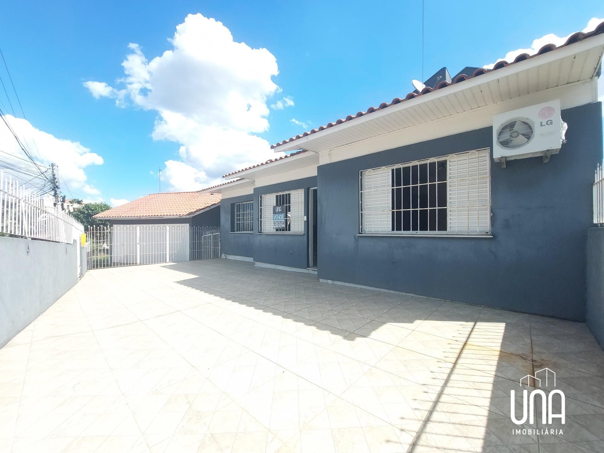 Casa, 4 quartos, 181 m² - Foto 2