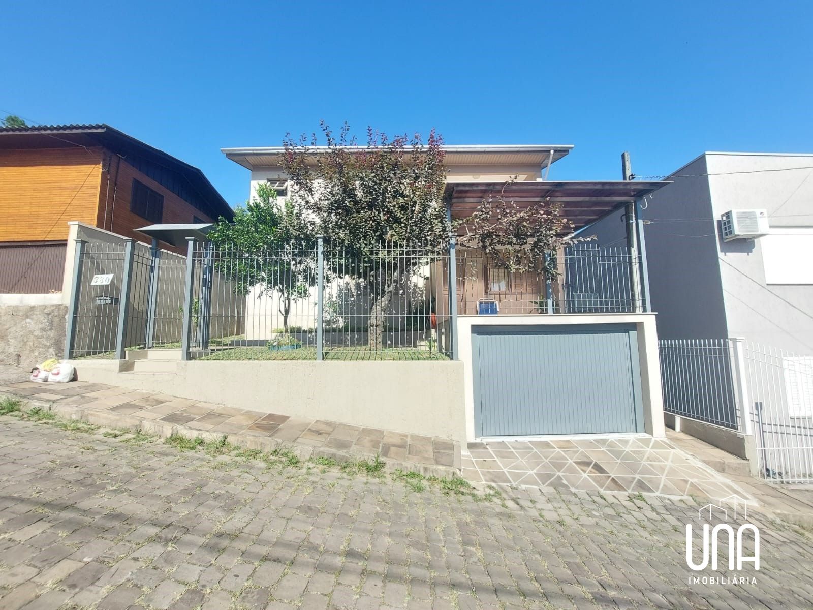 Casa, 3 quartos, 180 m² - Foto 1