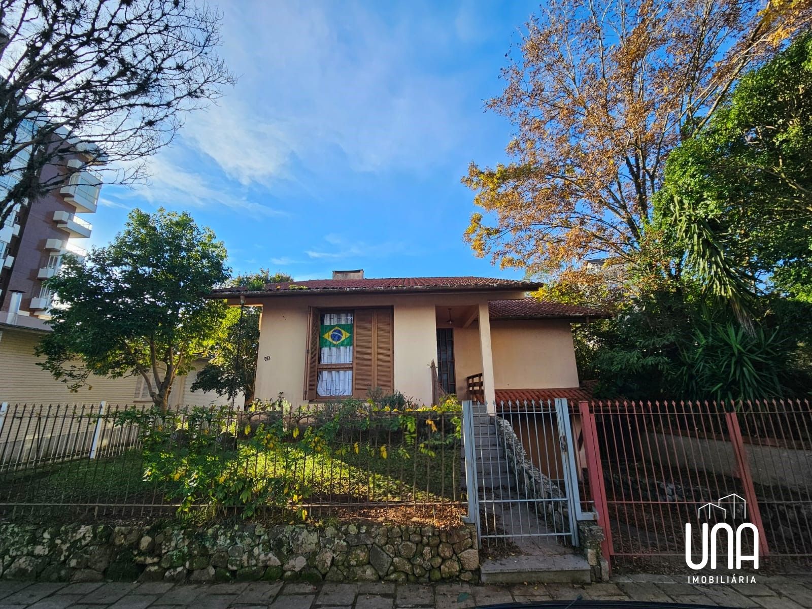 Casa, 3 quartos, 250 m² - Foto 1