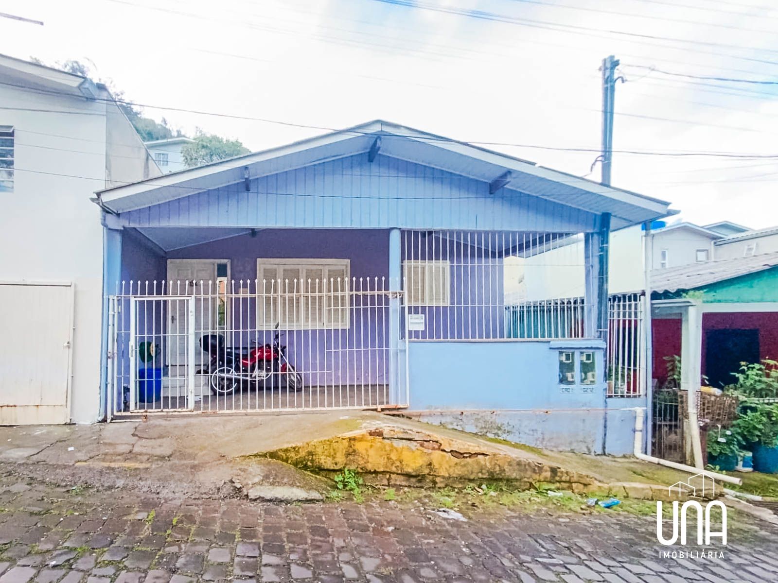 Casa, 4 quartos, 146 m² - Foto 1