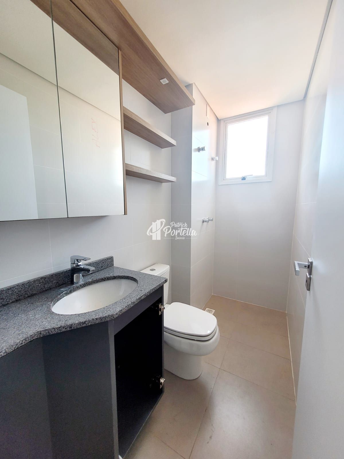 Apartamento à venda com 2 quartos, 66m² - Foto 12