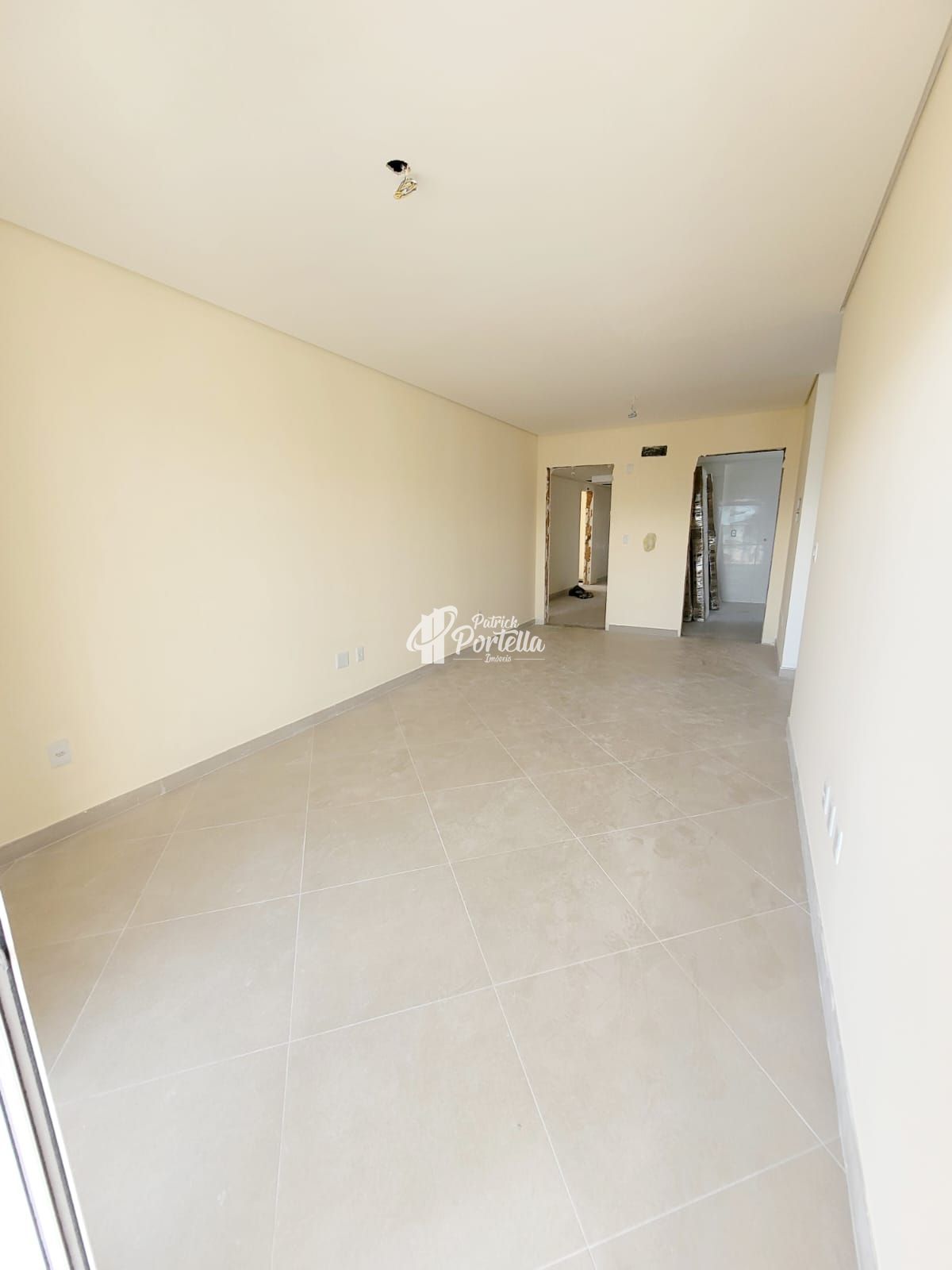 Apartamento à venda com 2 quartos, 76m² - Foto 5