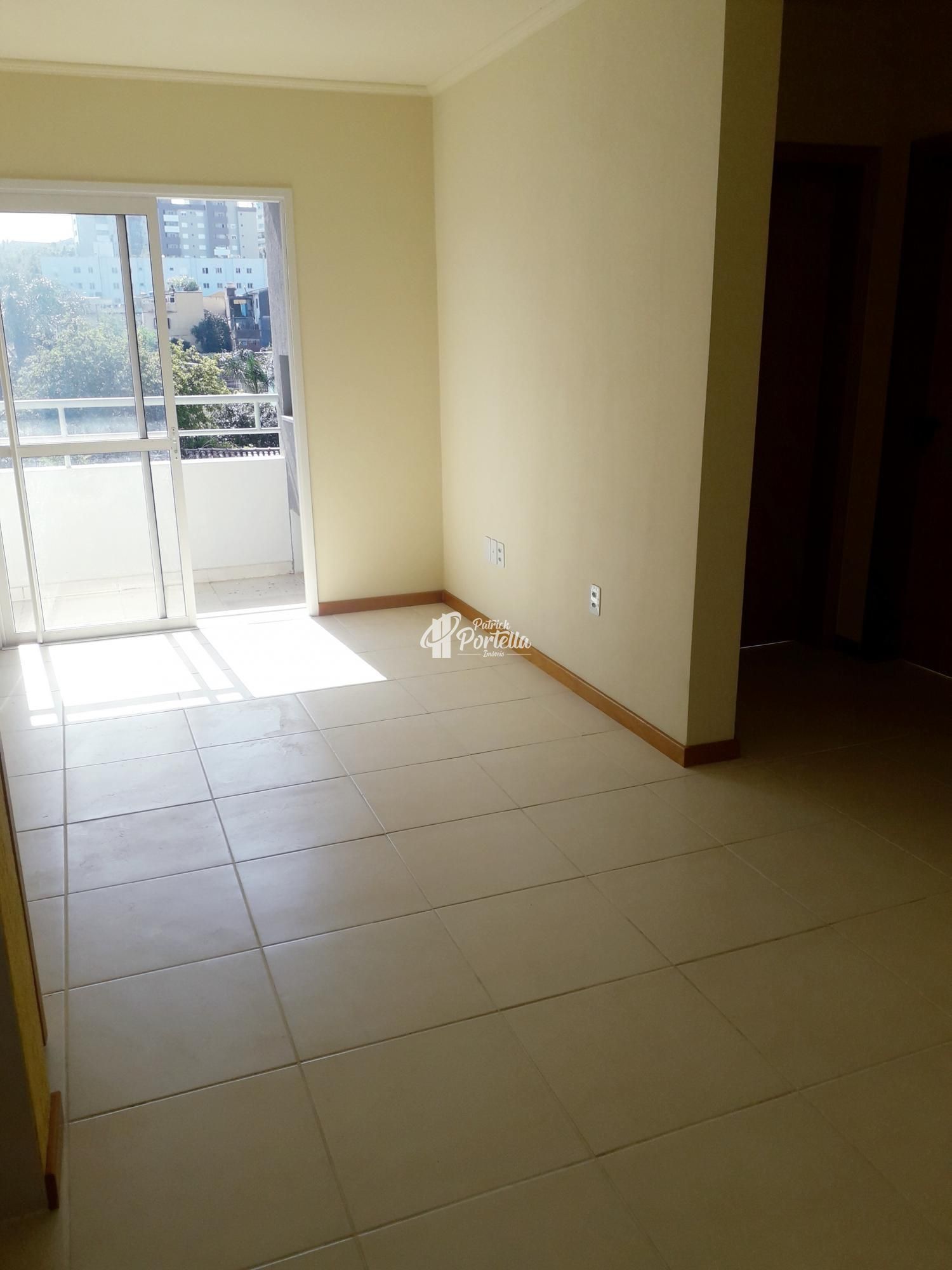 Apartamento à venda com 2 quartos, 70m² - Foto 2