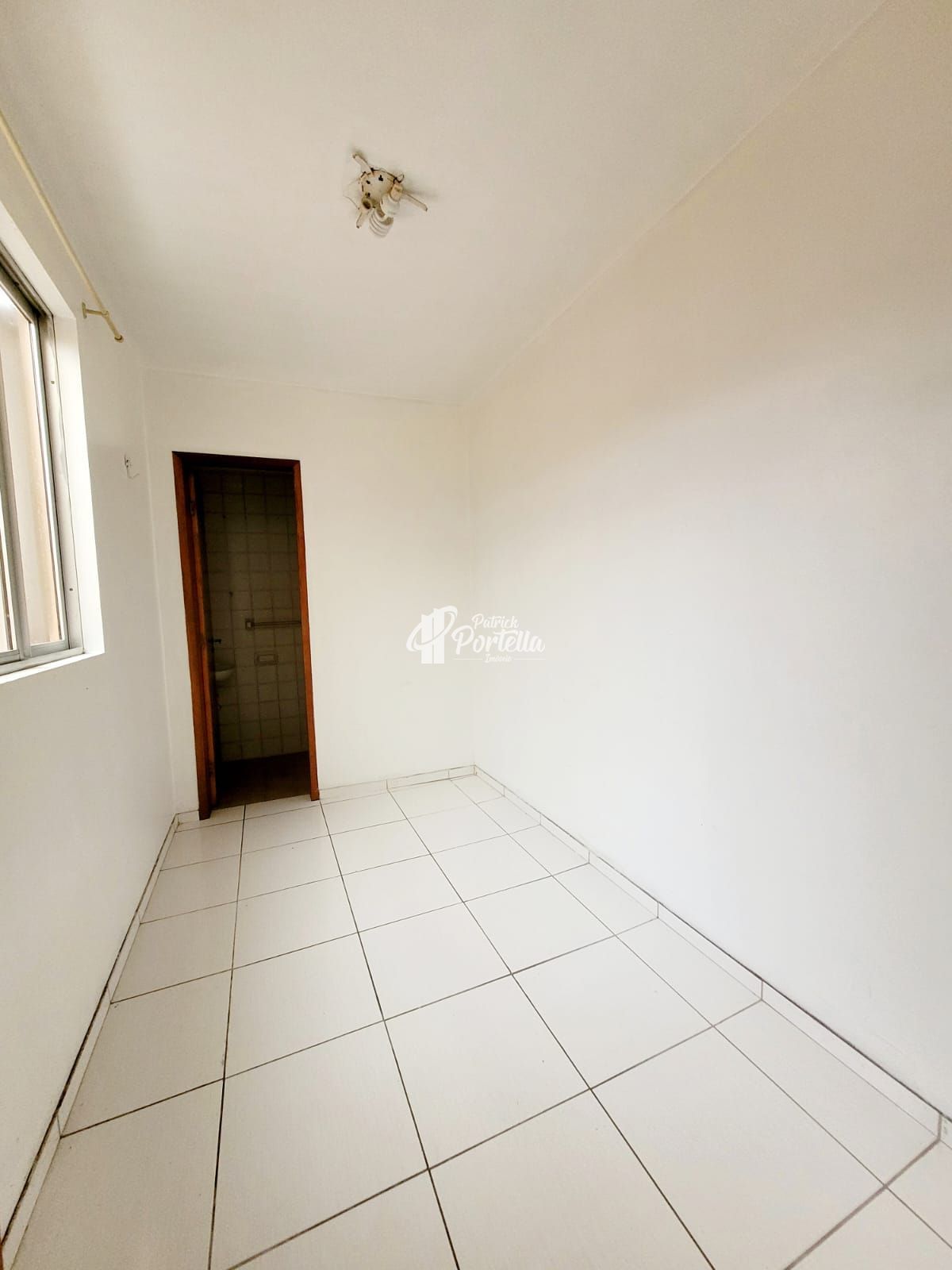 Apartamento à venda com 3 quartos, 95m² - Foto 6