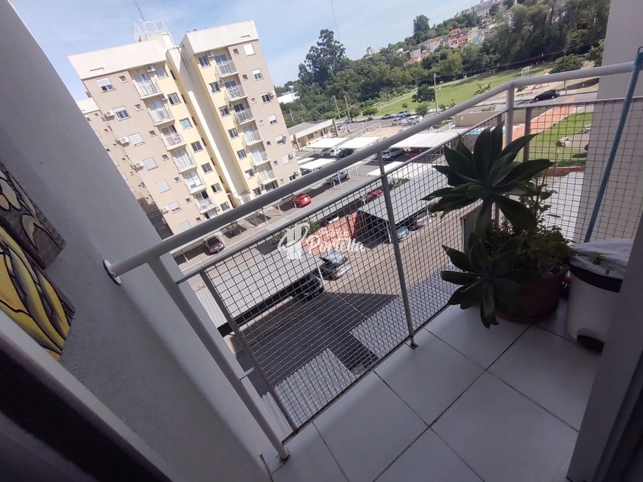 Apartamento à venda com 2 quartos, 48m² - Foto 2