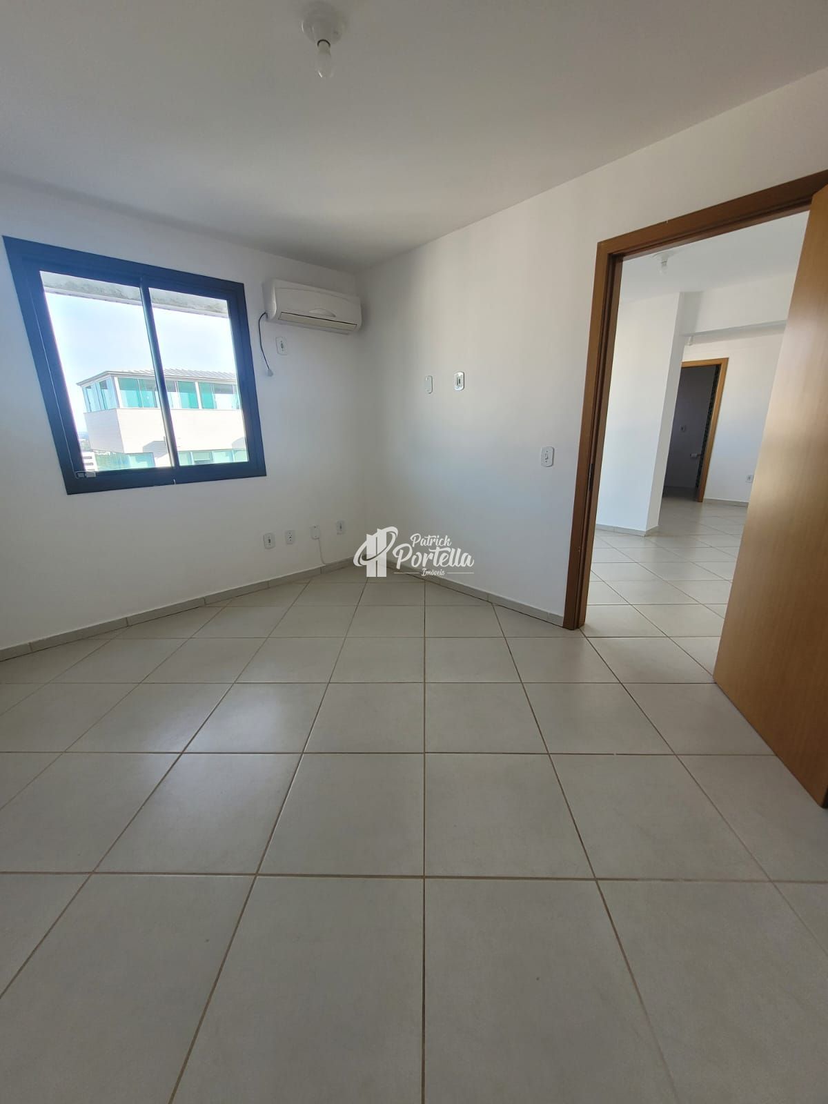 Apartamento para alugar com 1 quarto, 37m² - Foto 11