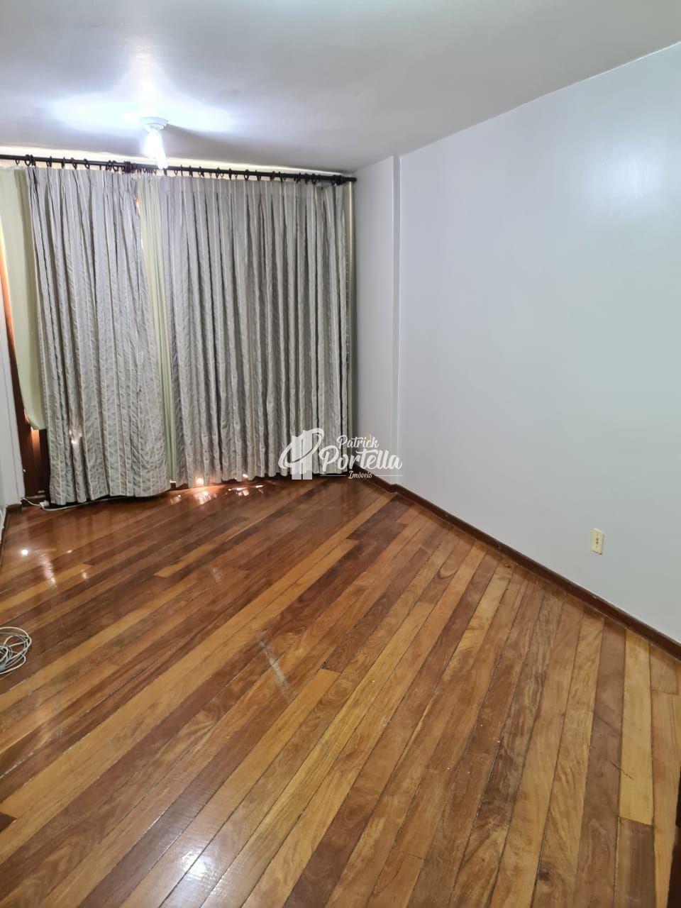 Apartamento à venda com 3 quartos, 281m² - Foto 8