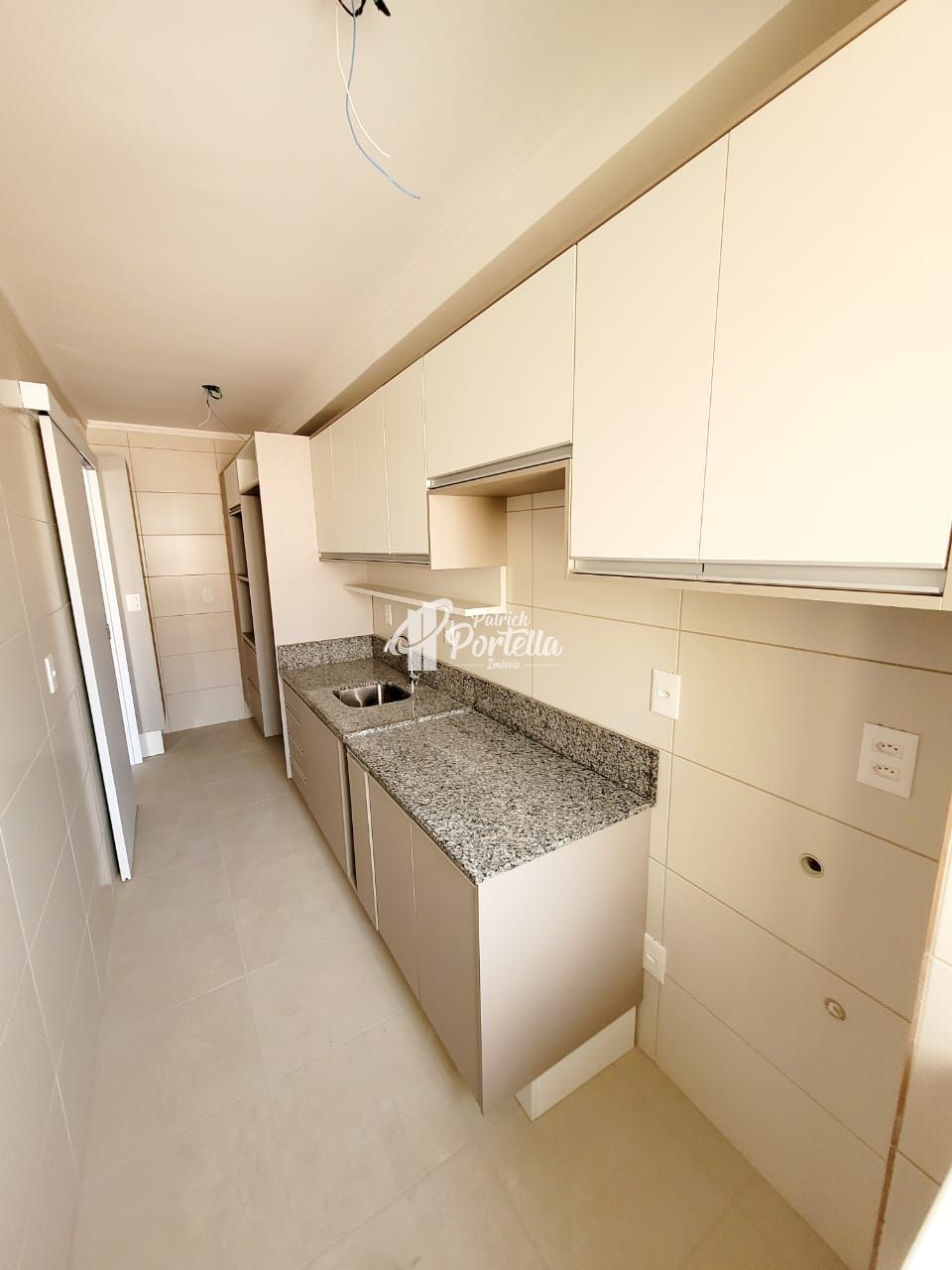 Apartamento à venda com 2 quartos, 69m² - Foto 8