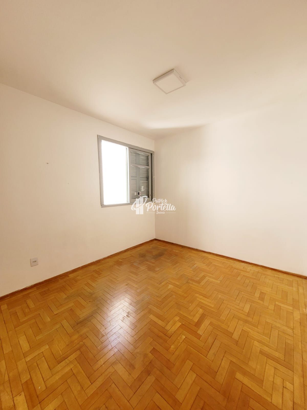 Apartamento à venda com 3 quartos, 101m² - Foto 11