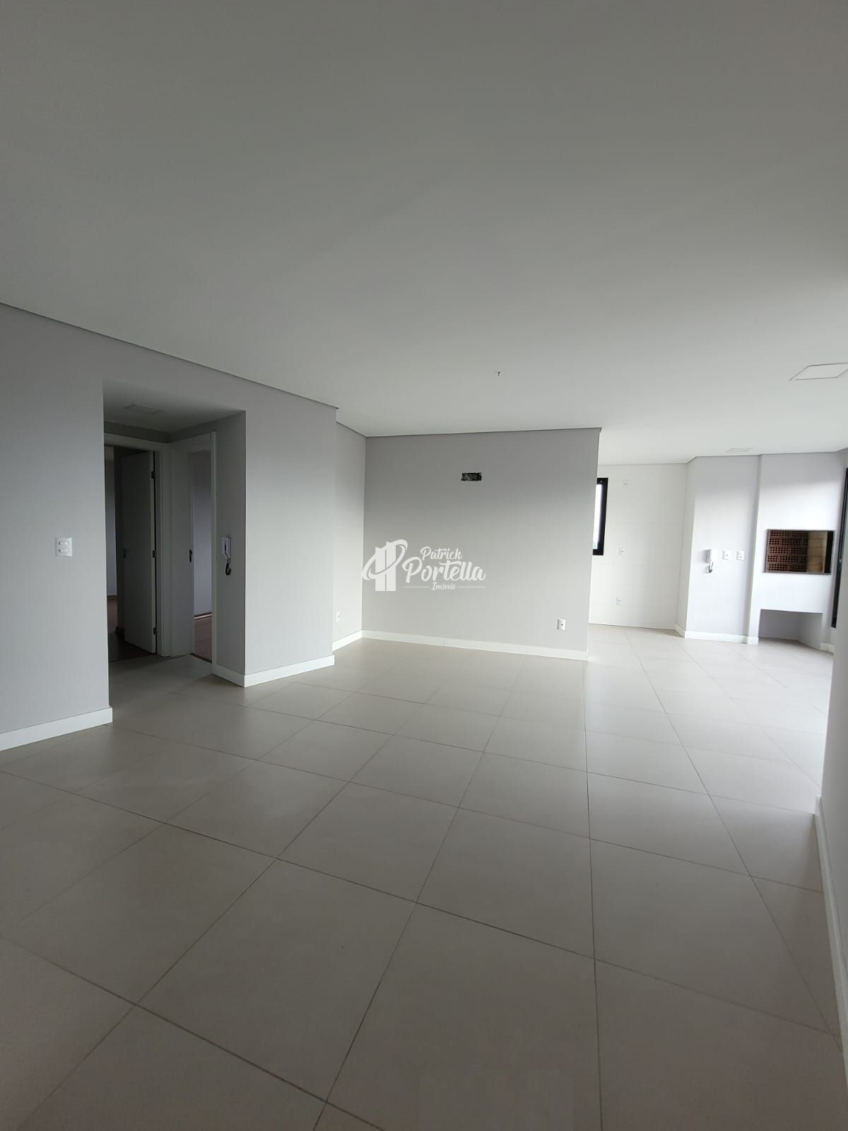 Apartamento à venda com 2 quartos, 83m² - Foto 6