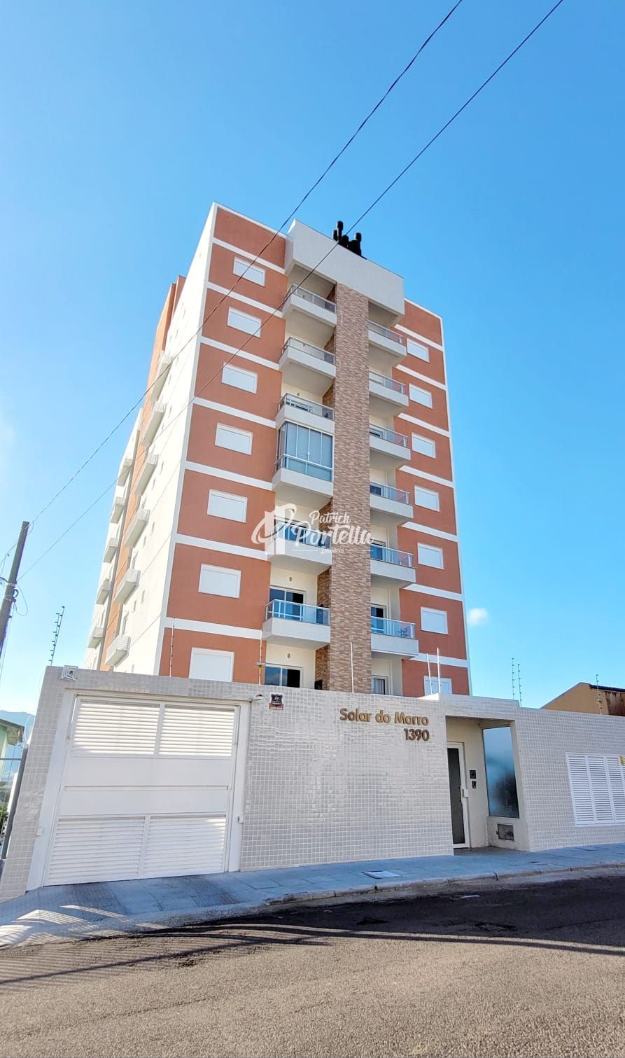 Apartamento à venda com 1 quarto, 42m² - Foto 1