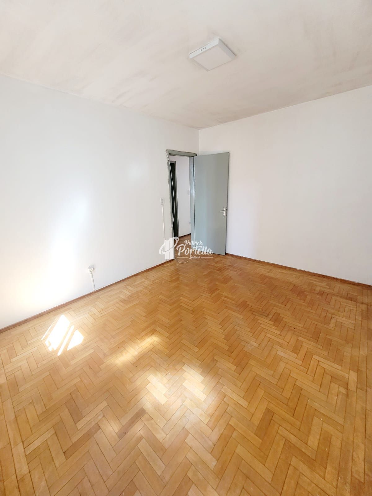 Apartamento à venda com 3 quartos, 101m² - Foto 15