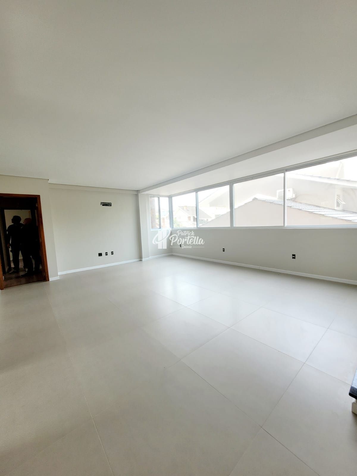 Apartamento à venda com 3 quartos, 117m² - Foto 7