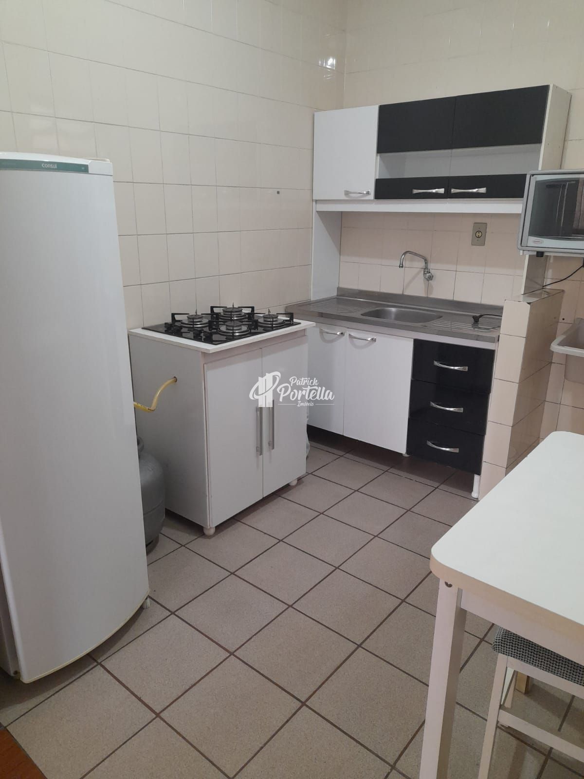 Apartamento à venda com 1 quarto, 35m² - Foto 8