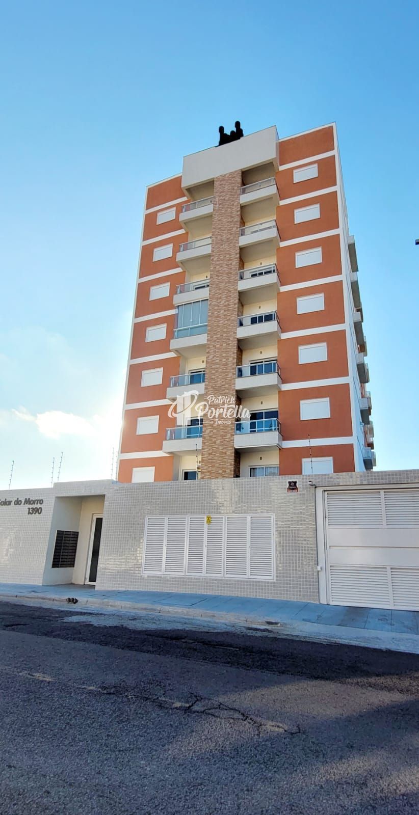 Apartamento à venda com 2 quartos, 76m² - Foto 2