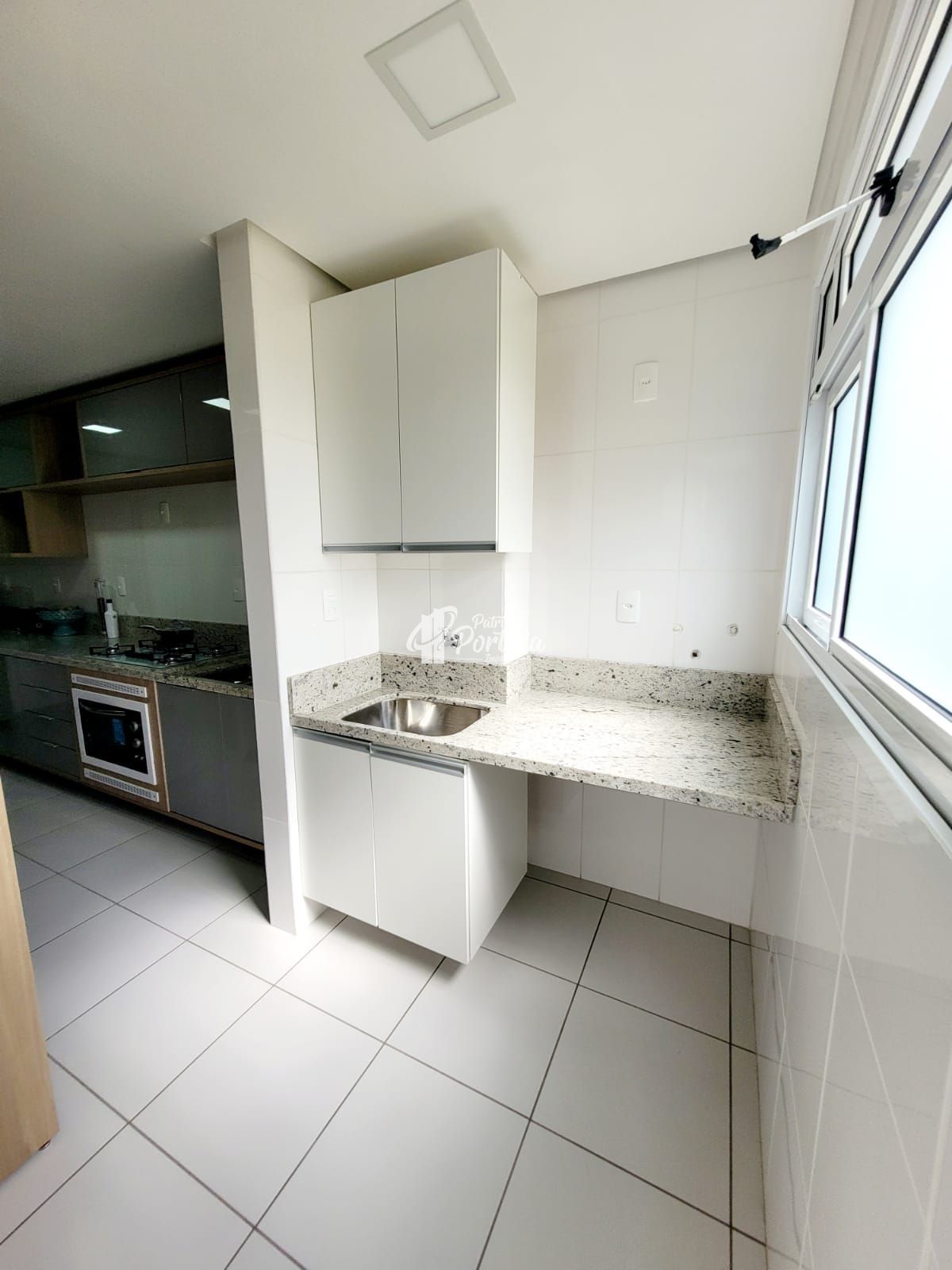 Apartamento à venda com 3 quartos, 58m² - Foto 7