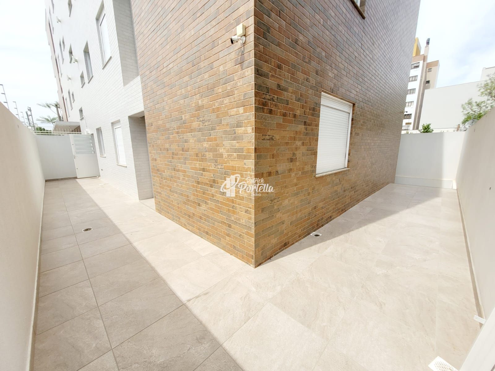 Apartamento à venda com 3 quartos, 107m² - Foto 13