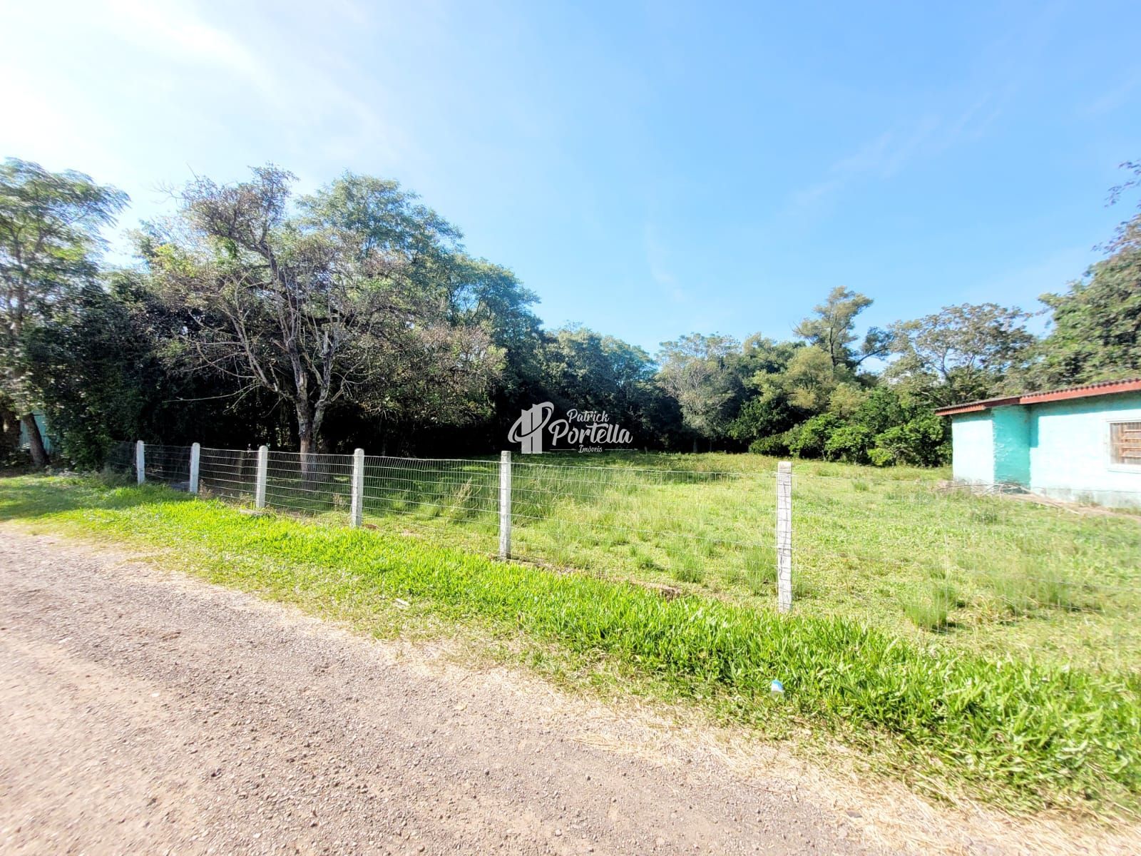 Terreno à venda, 2000m² - Foto 1