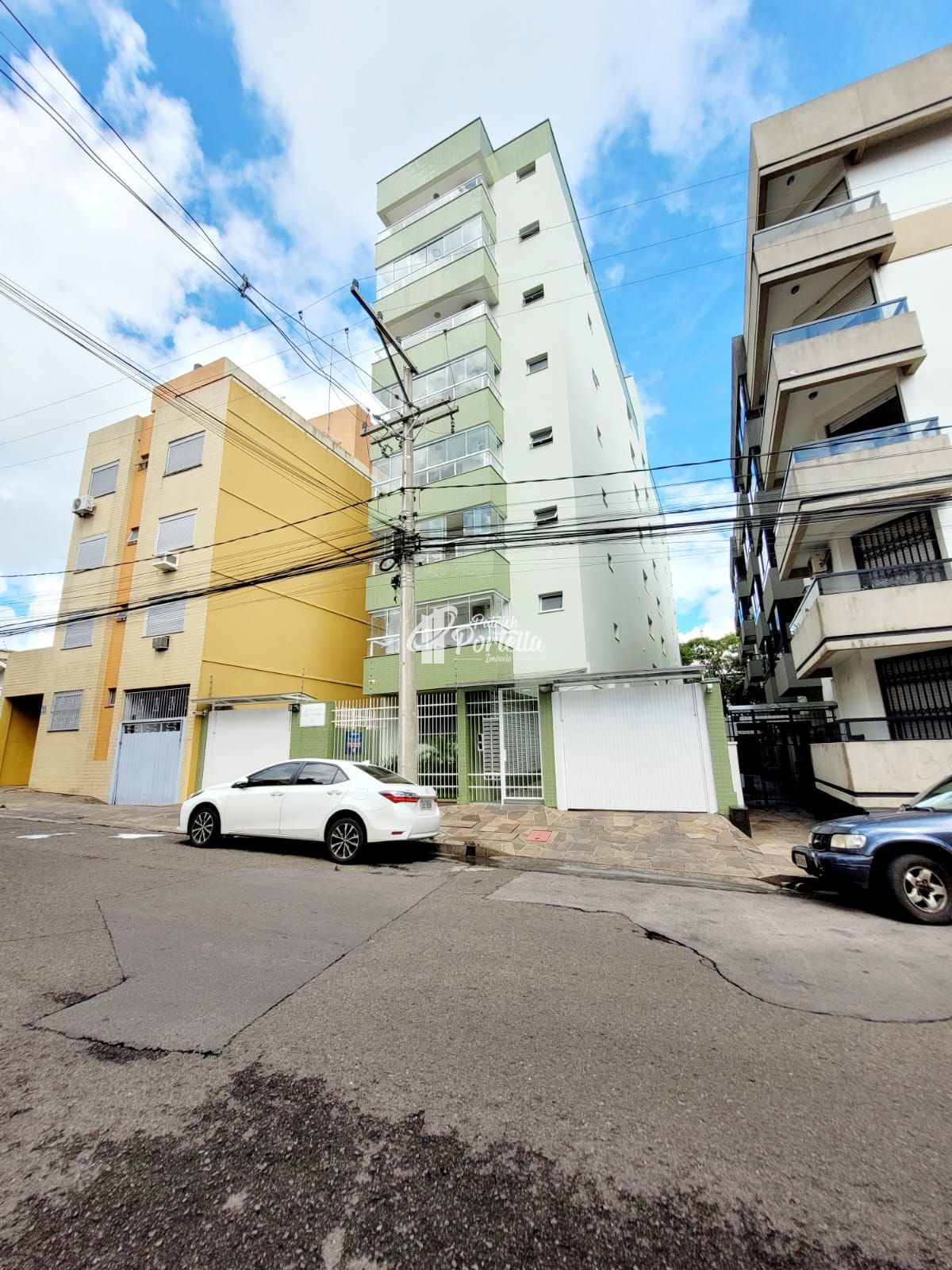 Apartamento à venda com 2 quartos, 83m² - Foto 1