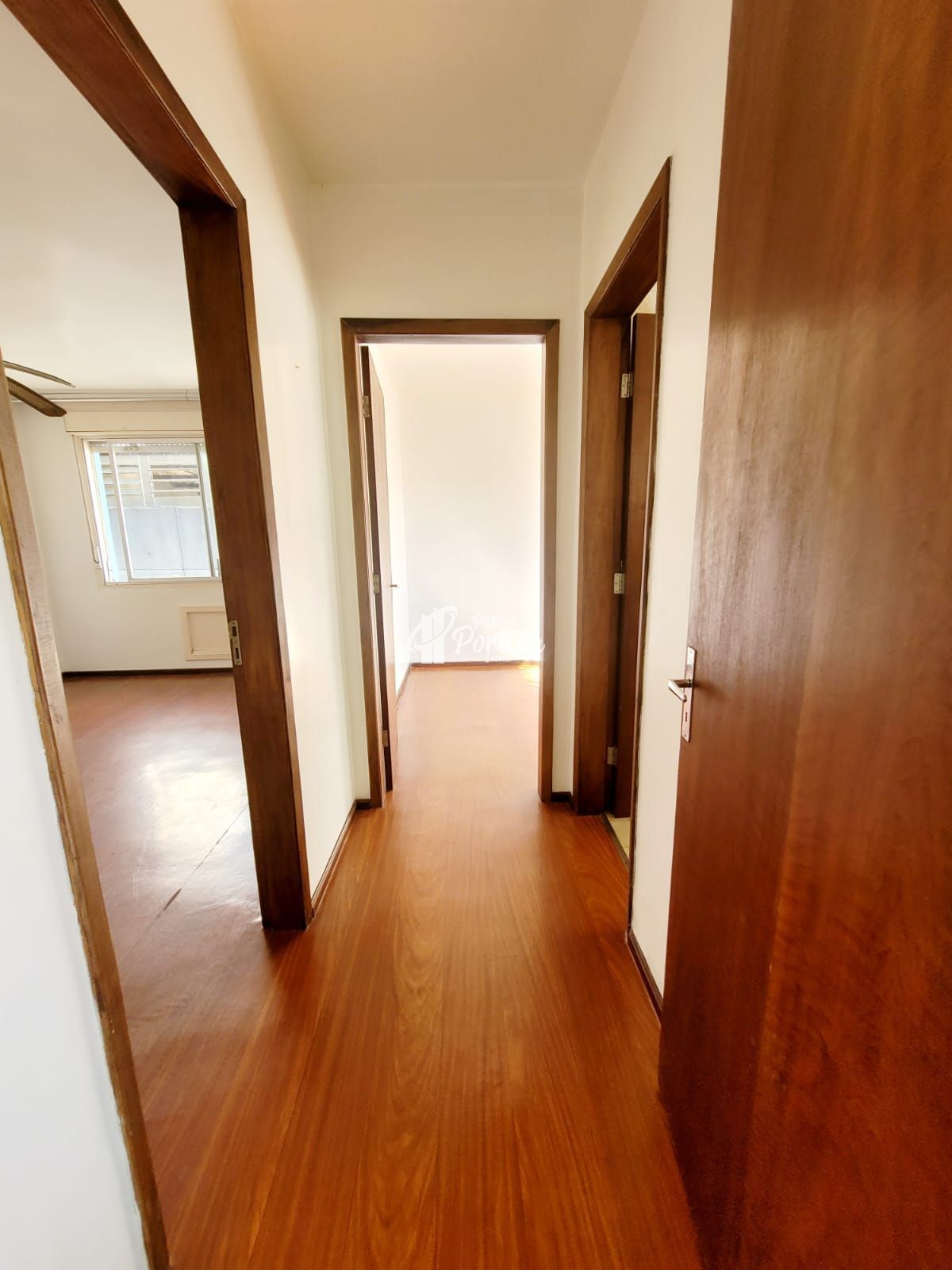 Apartamento para alugar com 2 quartos, 117m² - Foto 12