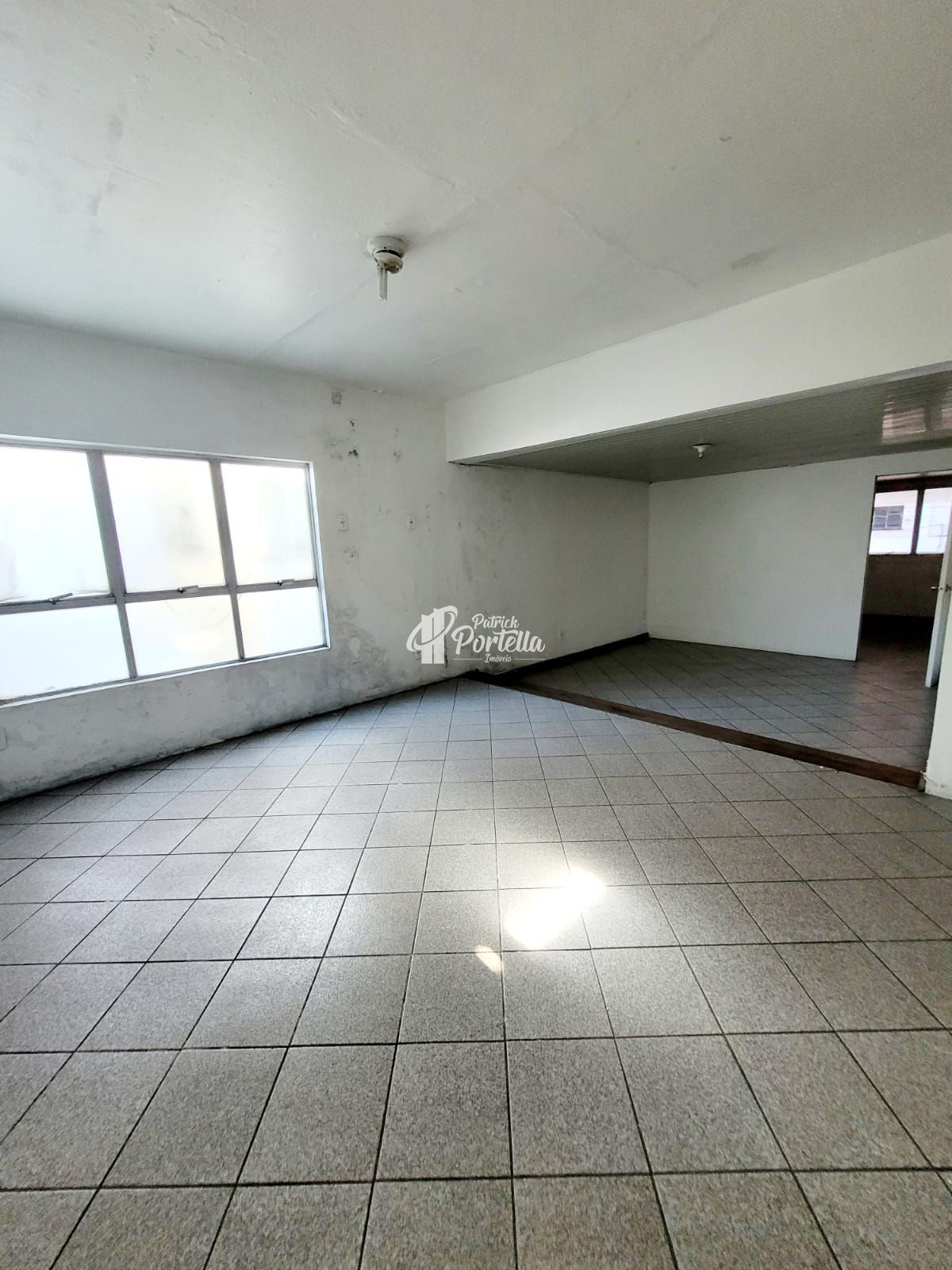 Conjunto Comercial-Sala para alugar com 4 quartos, 80m² - Foto 7