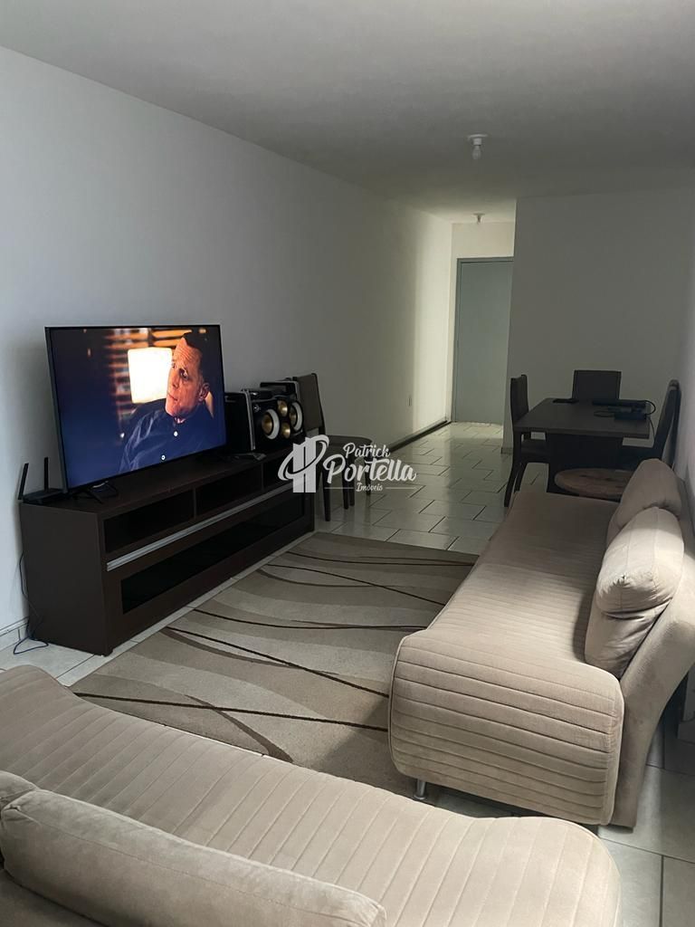 Apartamento à venda com 2 quartos, 79m² - Foto 3