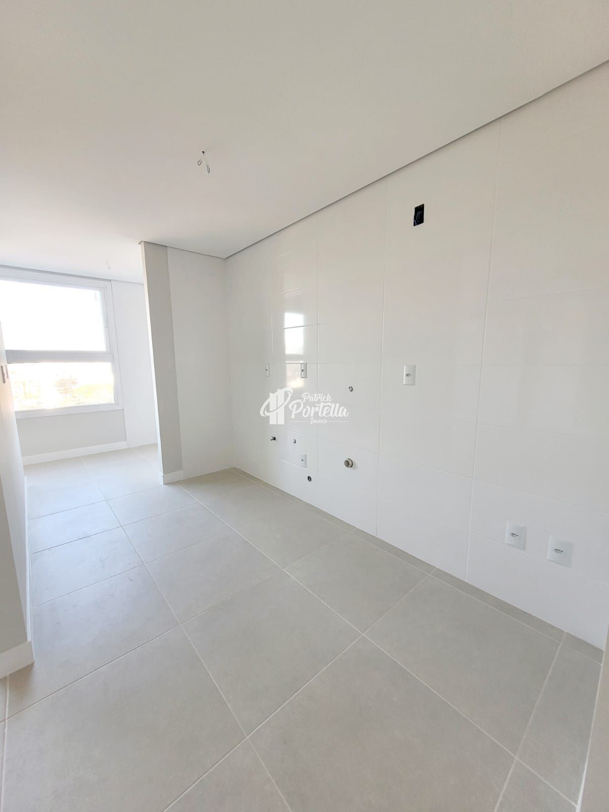 Apartamento à venda com 2 quartos, 77m² - Foto 5