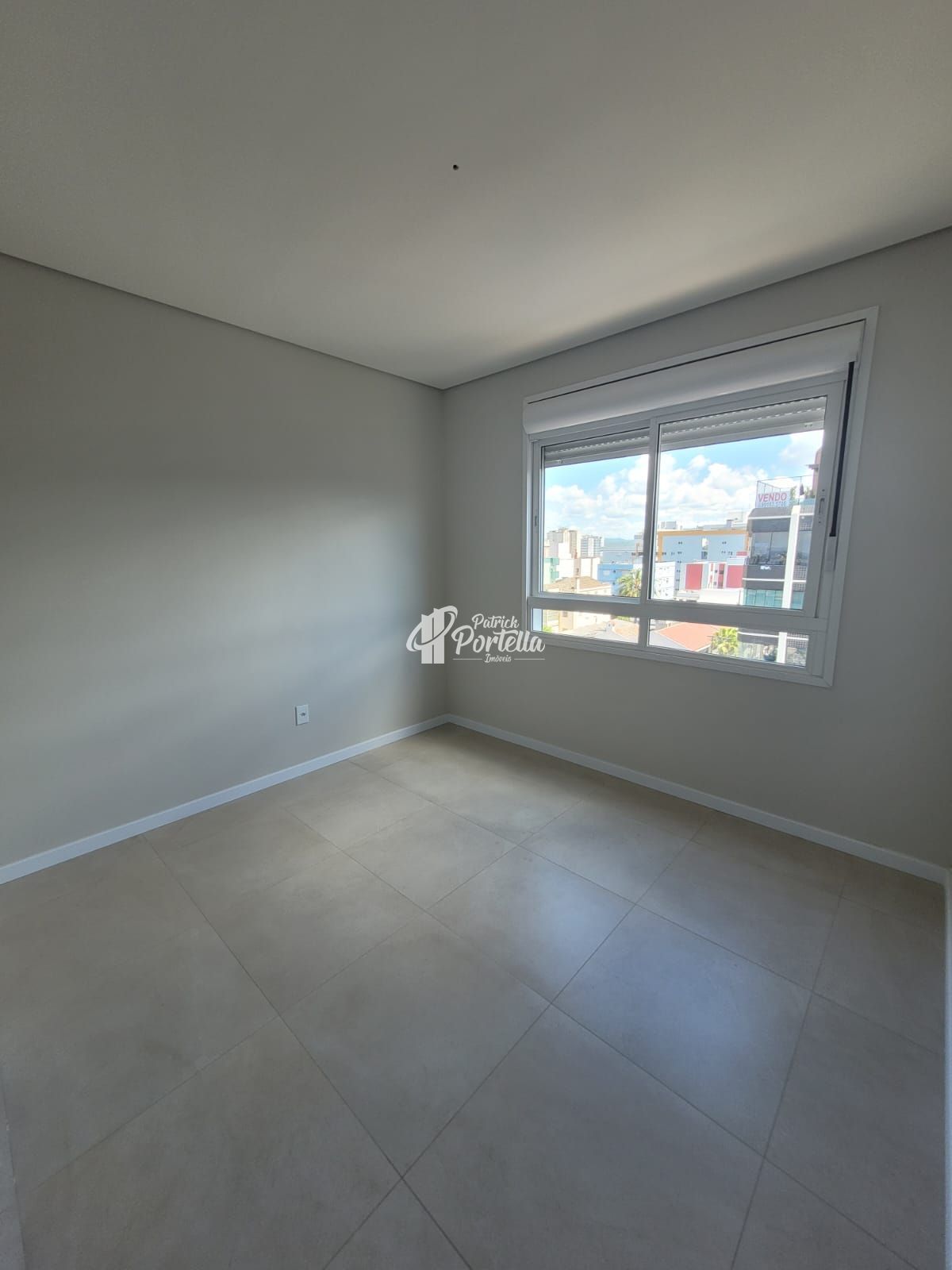 Apartamento à venda com 2 quartos, 77m² - Foto 29