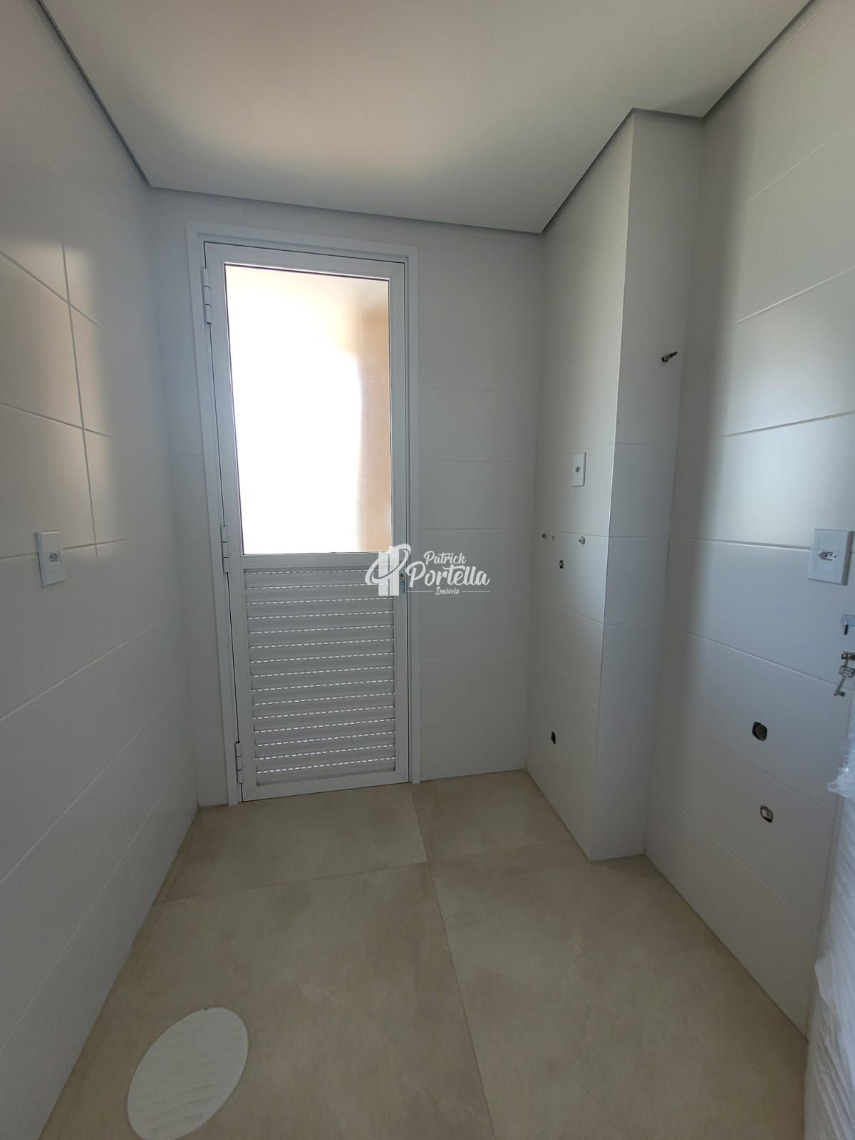 Apartamento à venda com 2 quartos, 77m² - Foto 24