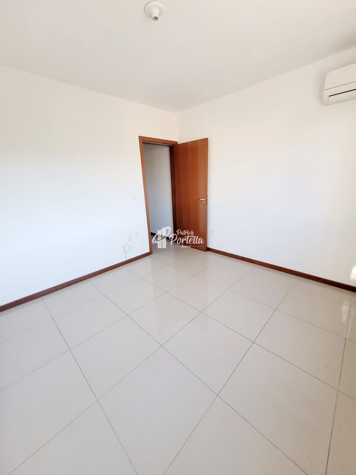 Apartamento à venda com 1 quarto, 41m² - Foto 9