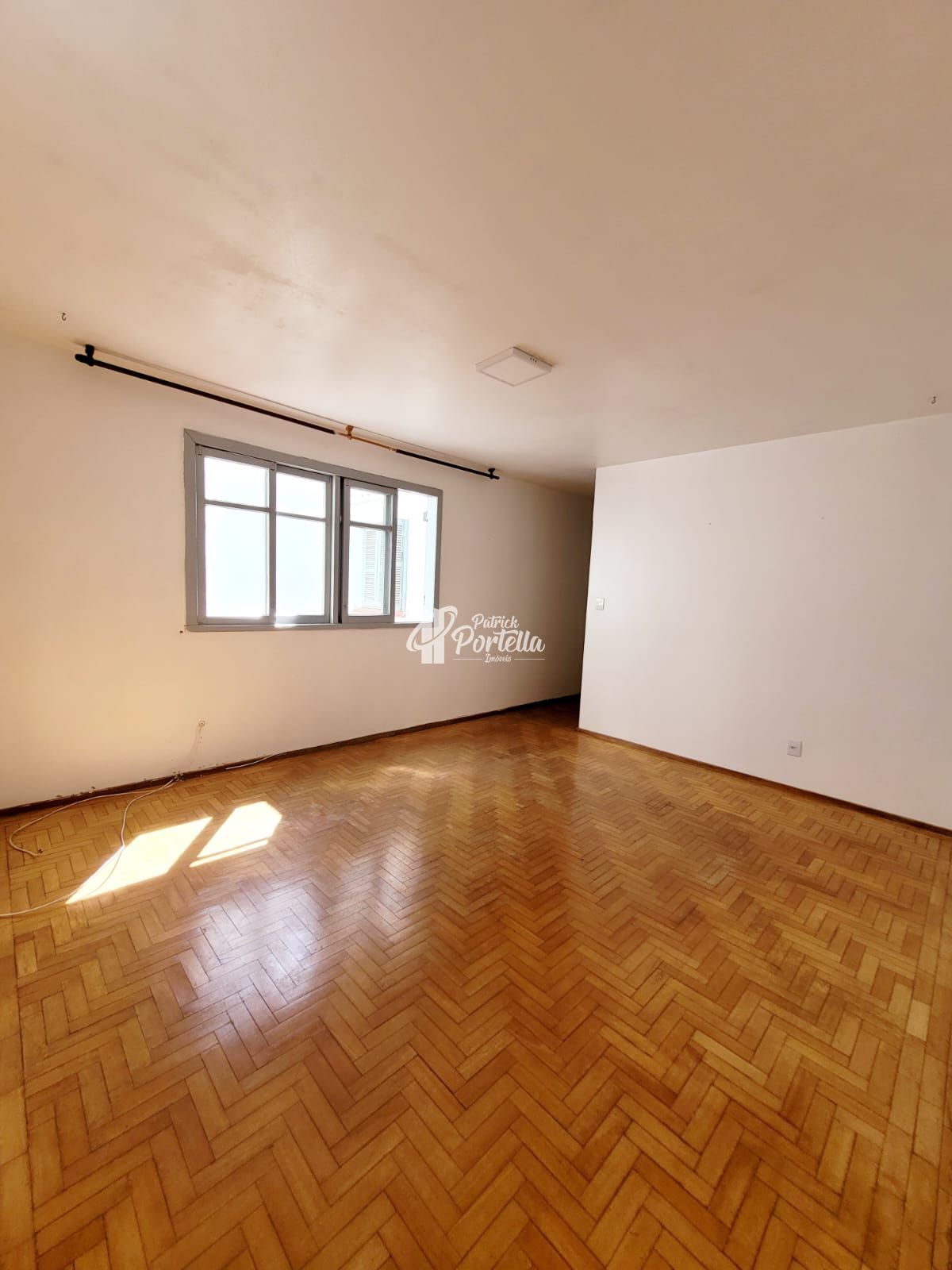 Apartamento à venda com 3 quartos, 101m² - Foto 8