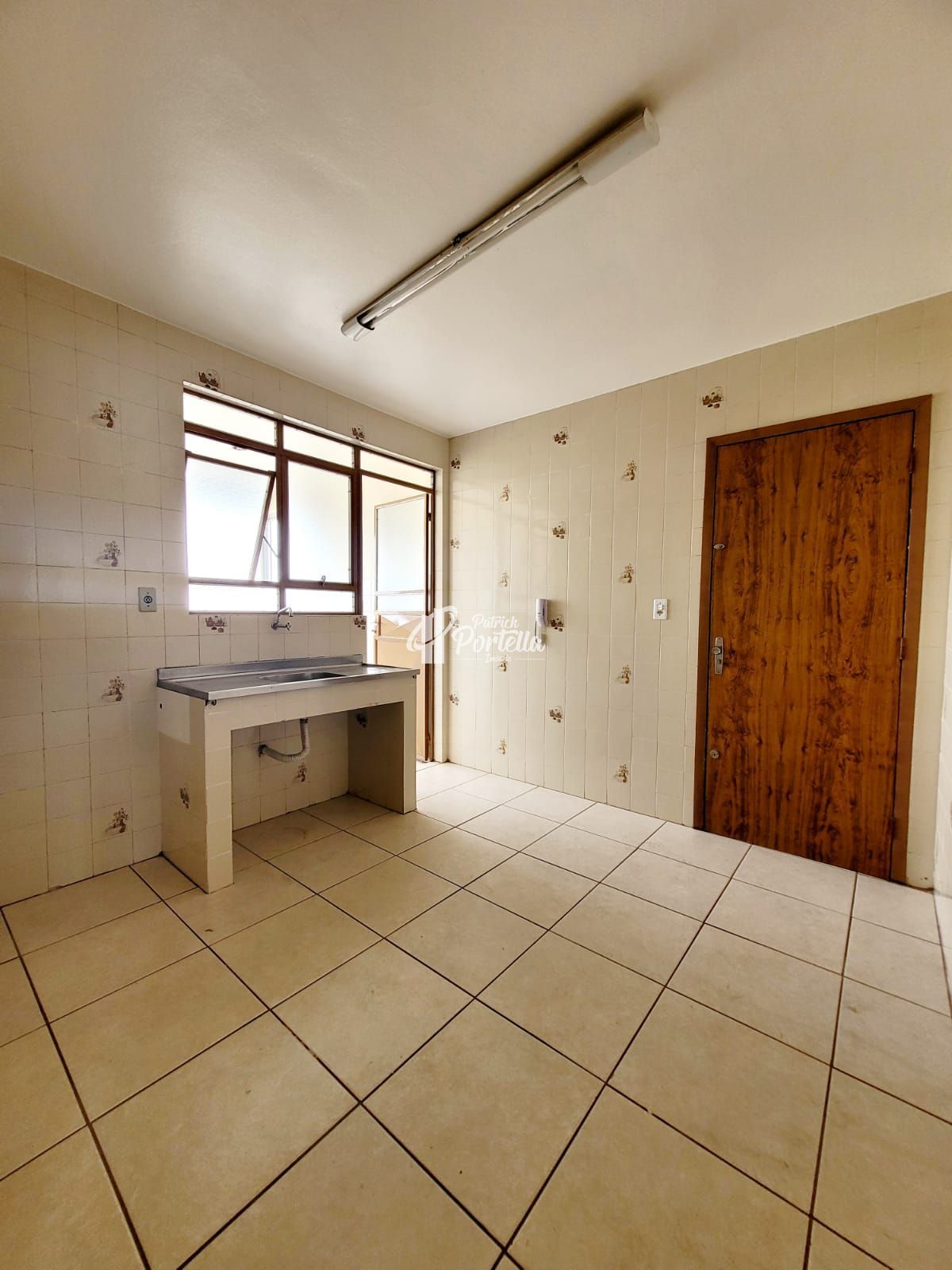 Apartamento à venda com 2 quartos, 86m² - Foto 5