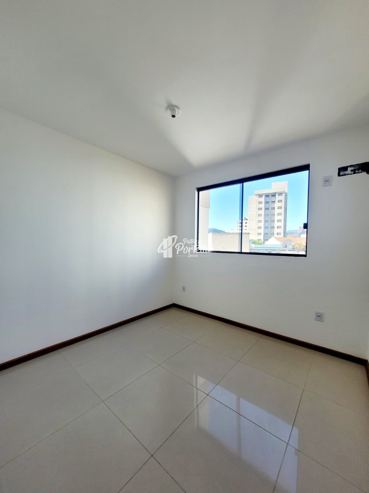 Apartamento à venda com 2 quartos, 58m² - Foto 7