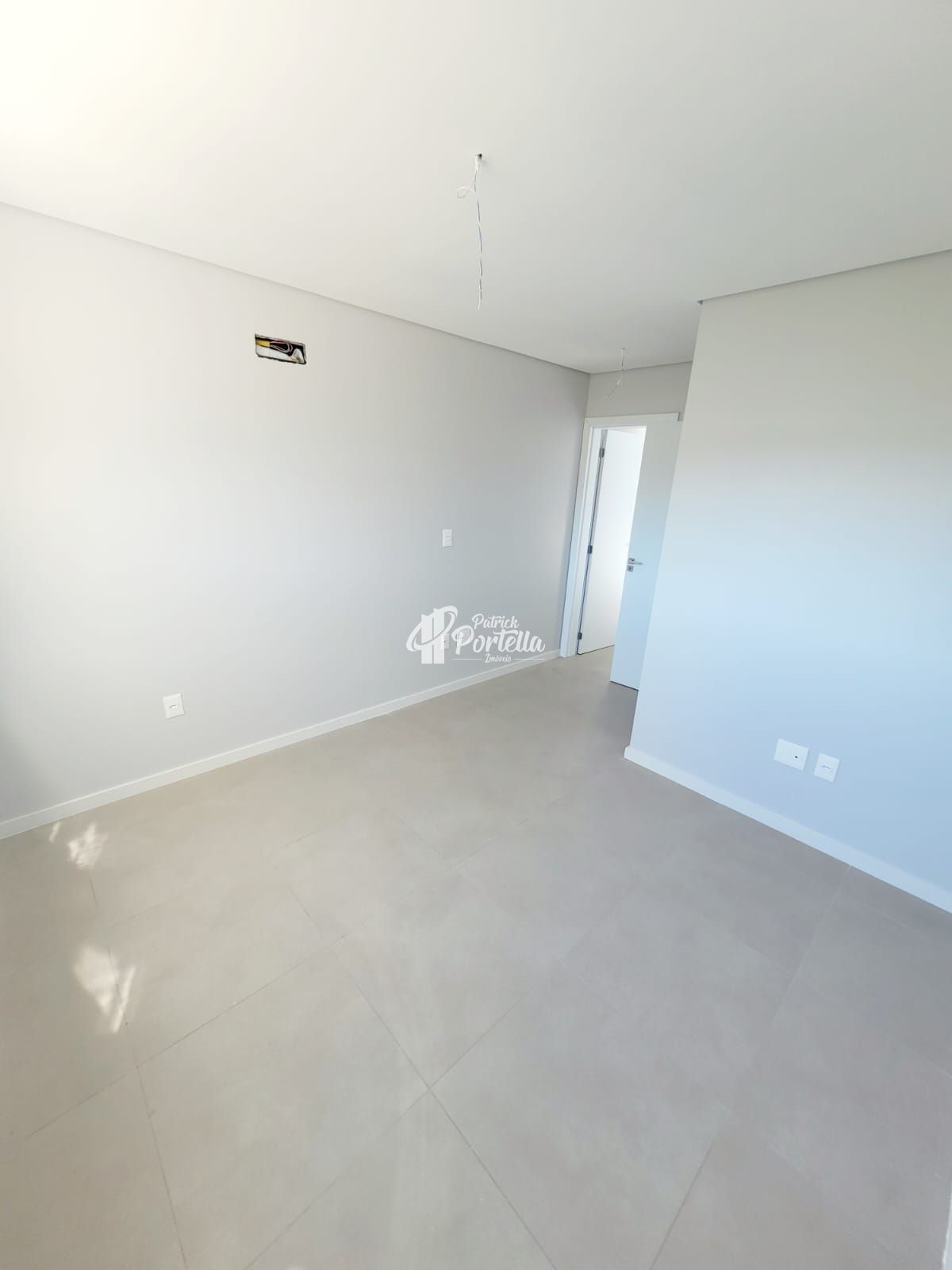 Apartamento à venda com 2 quartos, 66m² - Foto 14