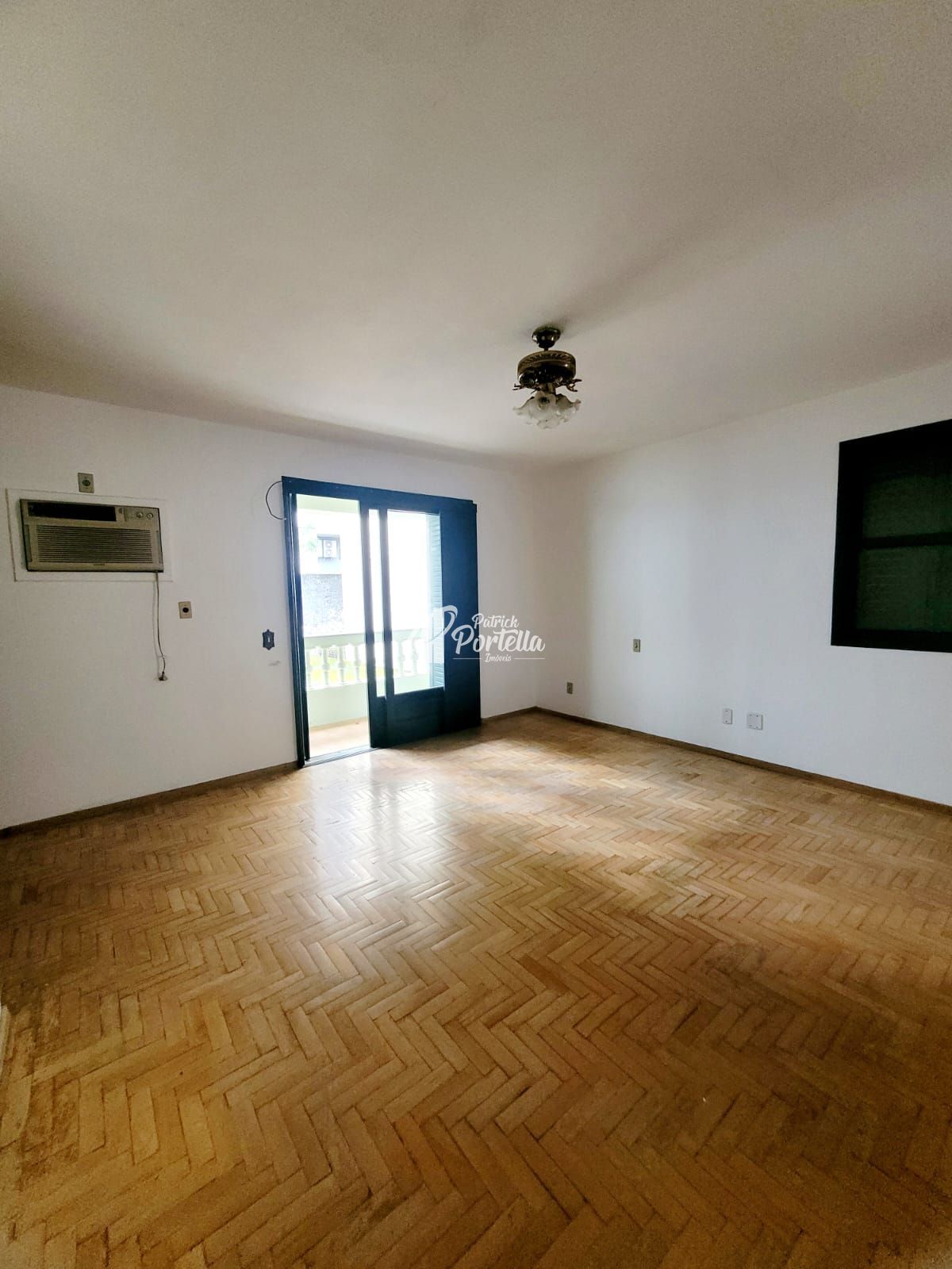 Casa, 4 quartos, 225 m² - Foto 40