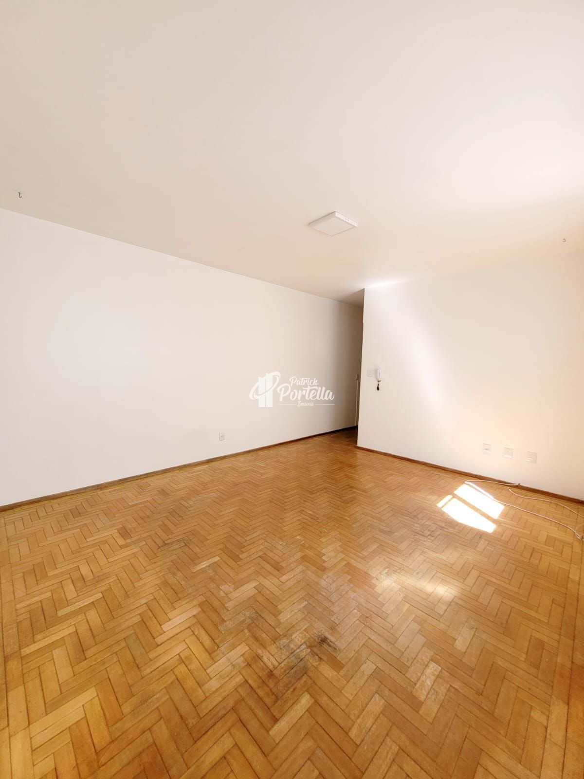 Apartamento à venda com 3 quartos, 101m² - Foto 9